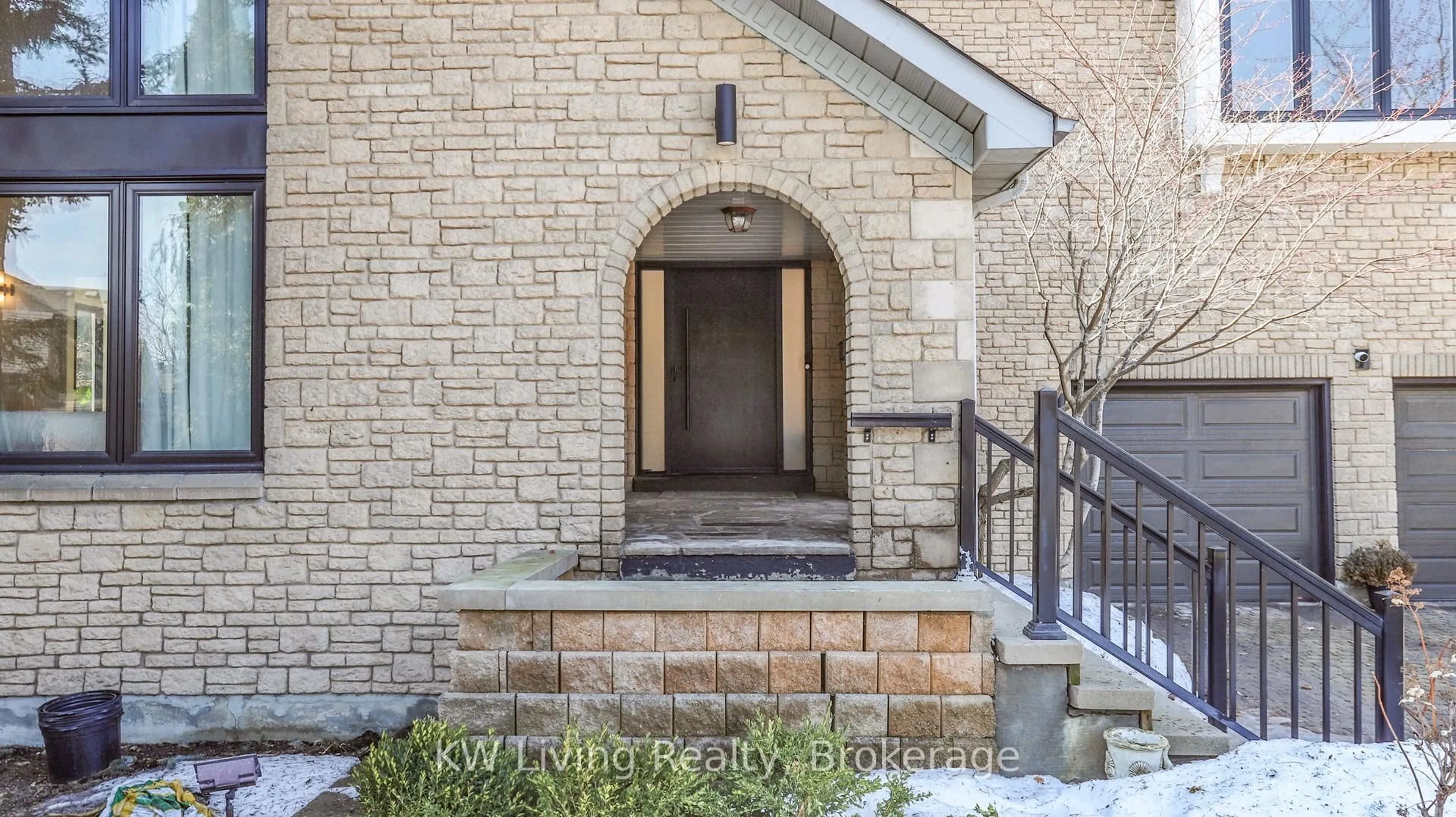 Unknown for 7 Wendover Crt, Richmond Hill Ontario L4B 3G4