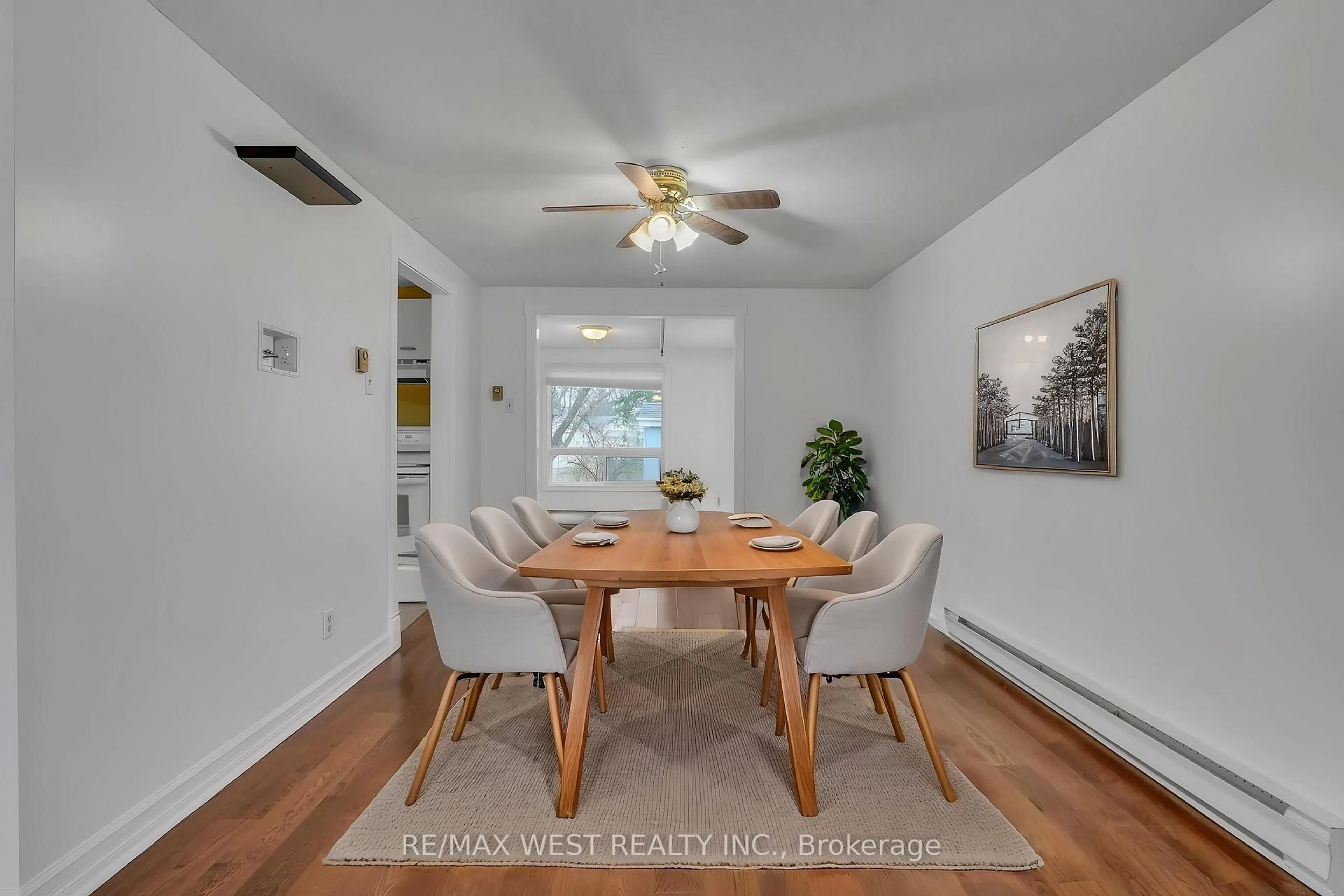 Unknown for 18 Maple Leaf Terr, Innisfil Ontario L0L 1L0