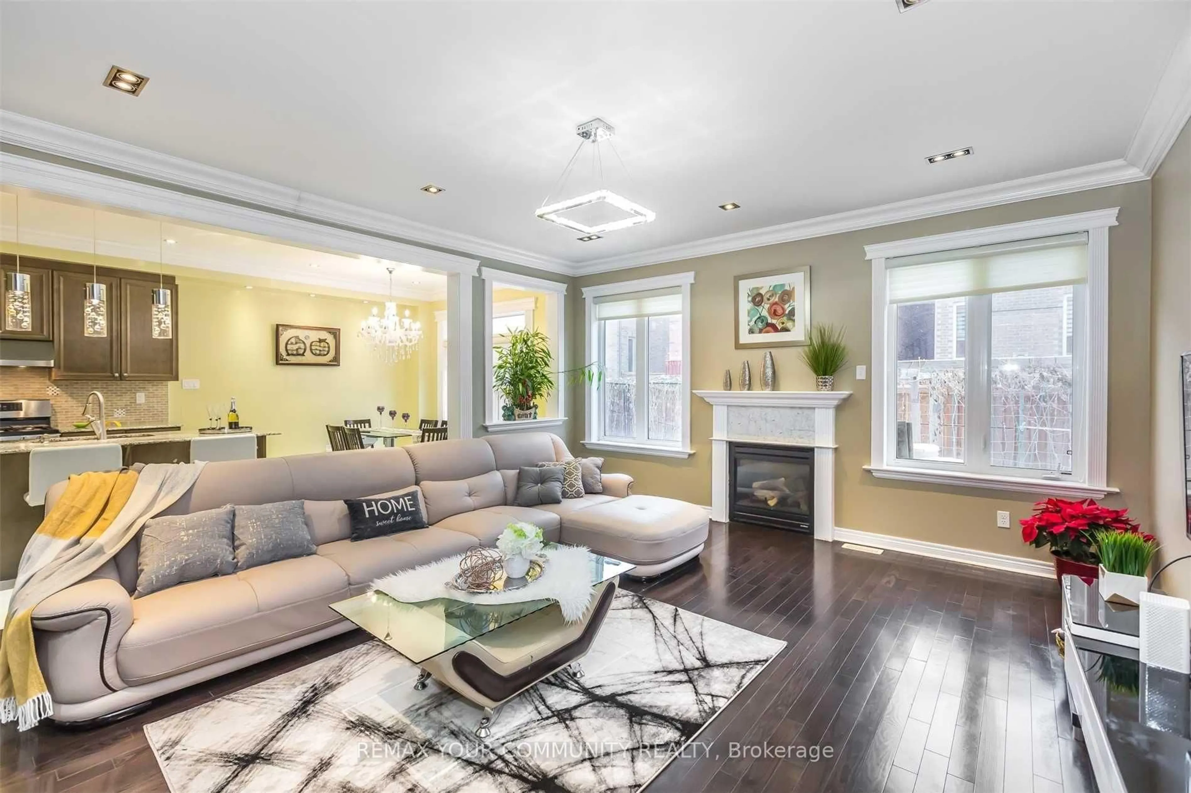 Unknown for 16 Foshan Ave, Markham Ontario L6C 0S1