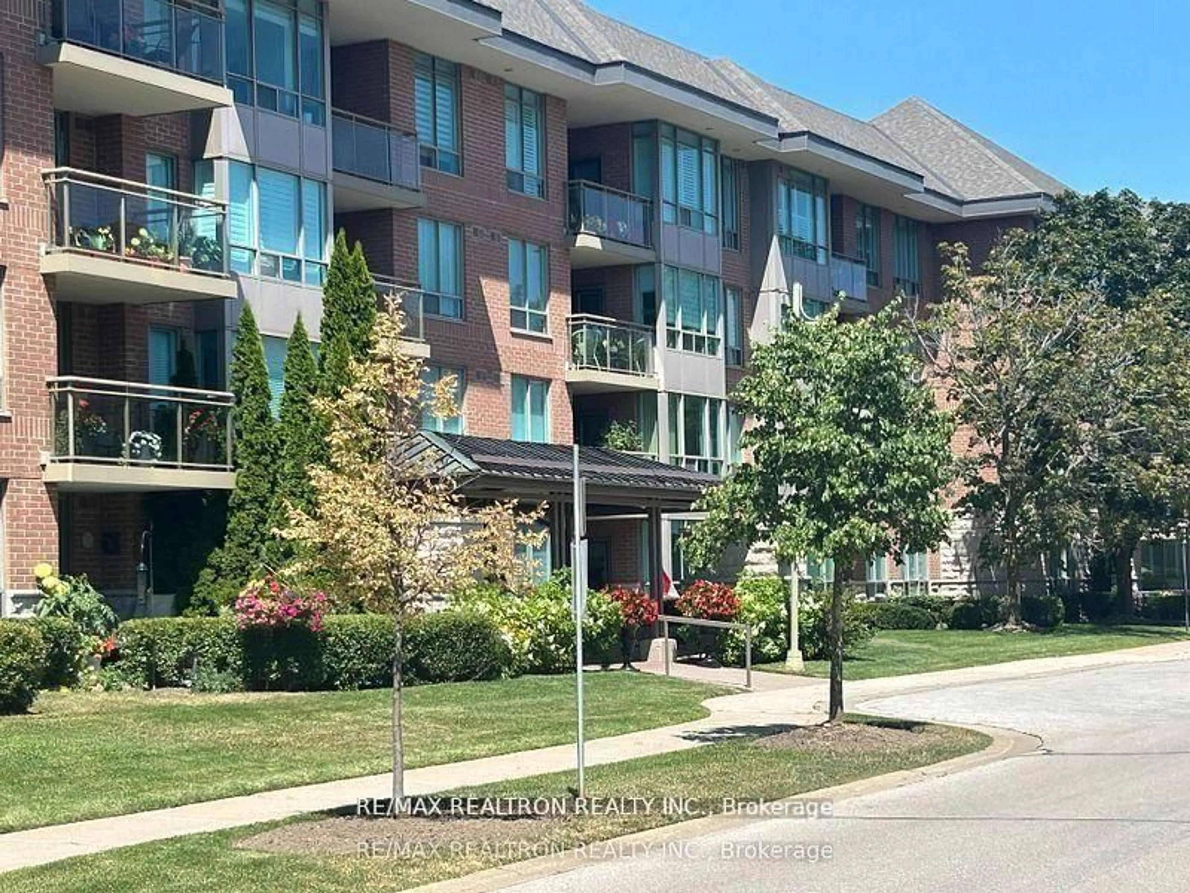 Patio, unknown for 50 The Boardwalk Way #308, Markham Ontario L6E 1B6