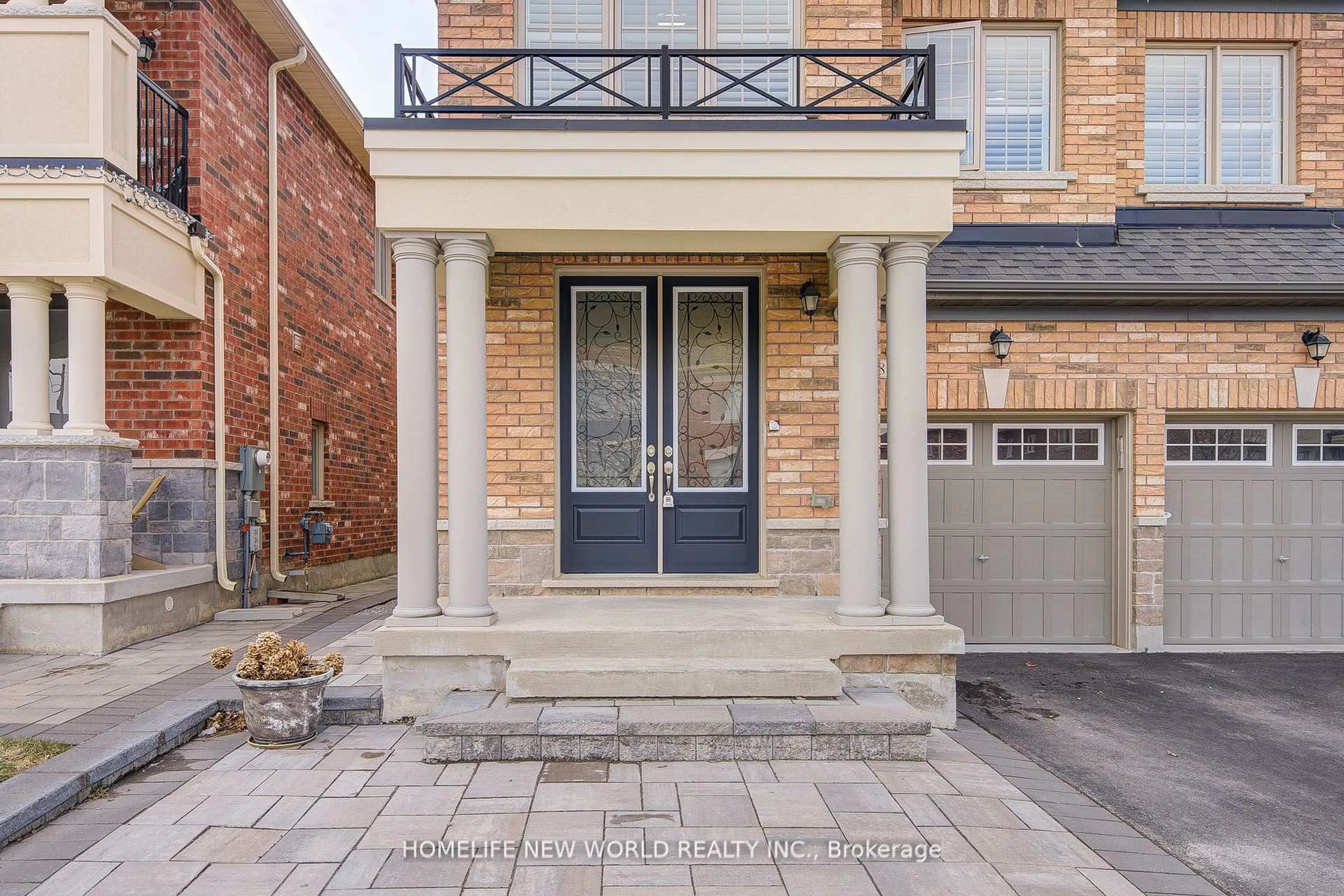 Home with brick exterior material, street for 88 Roth St, Aurora Ontario L4G 0W7