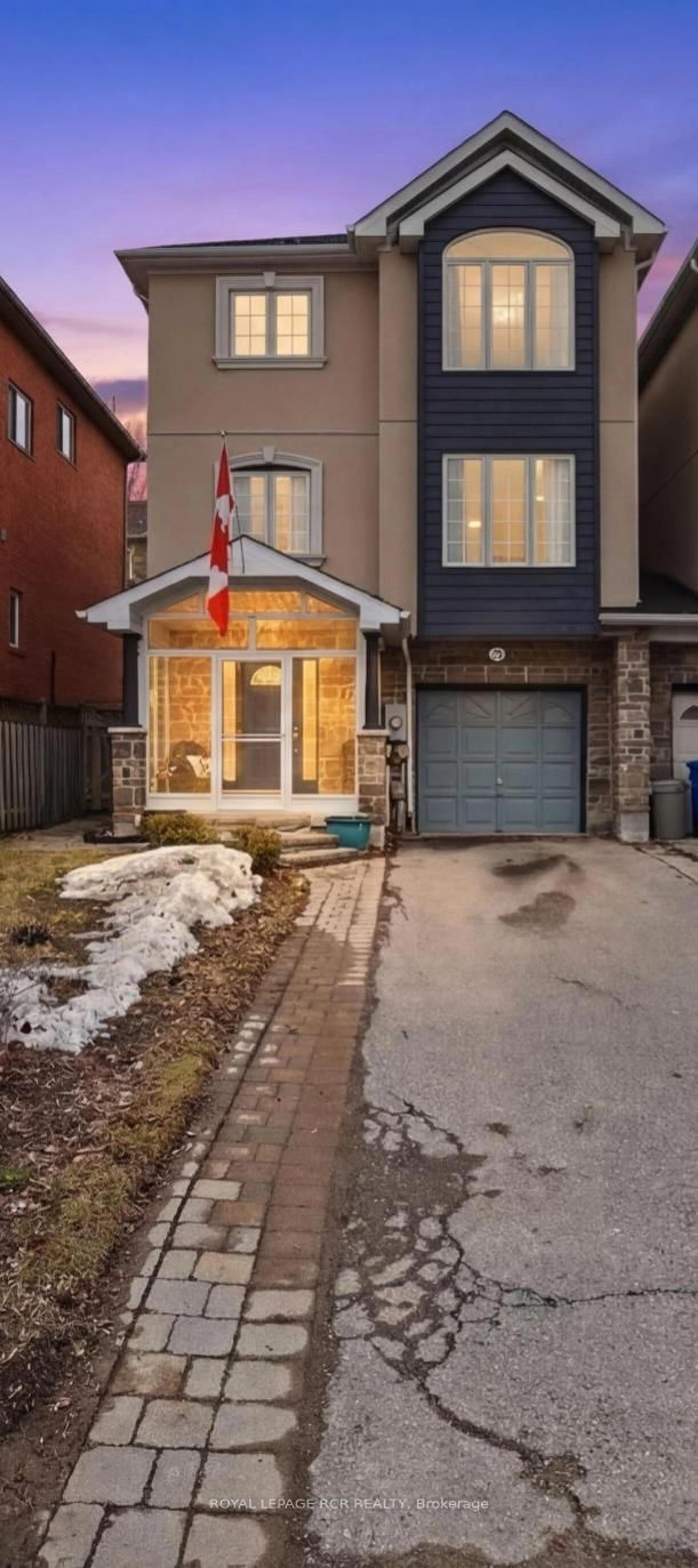 Unknown for 172 Matthew Boyd Cres, Newmarket Ontario L3X 3C7