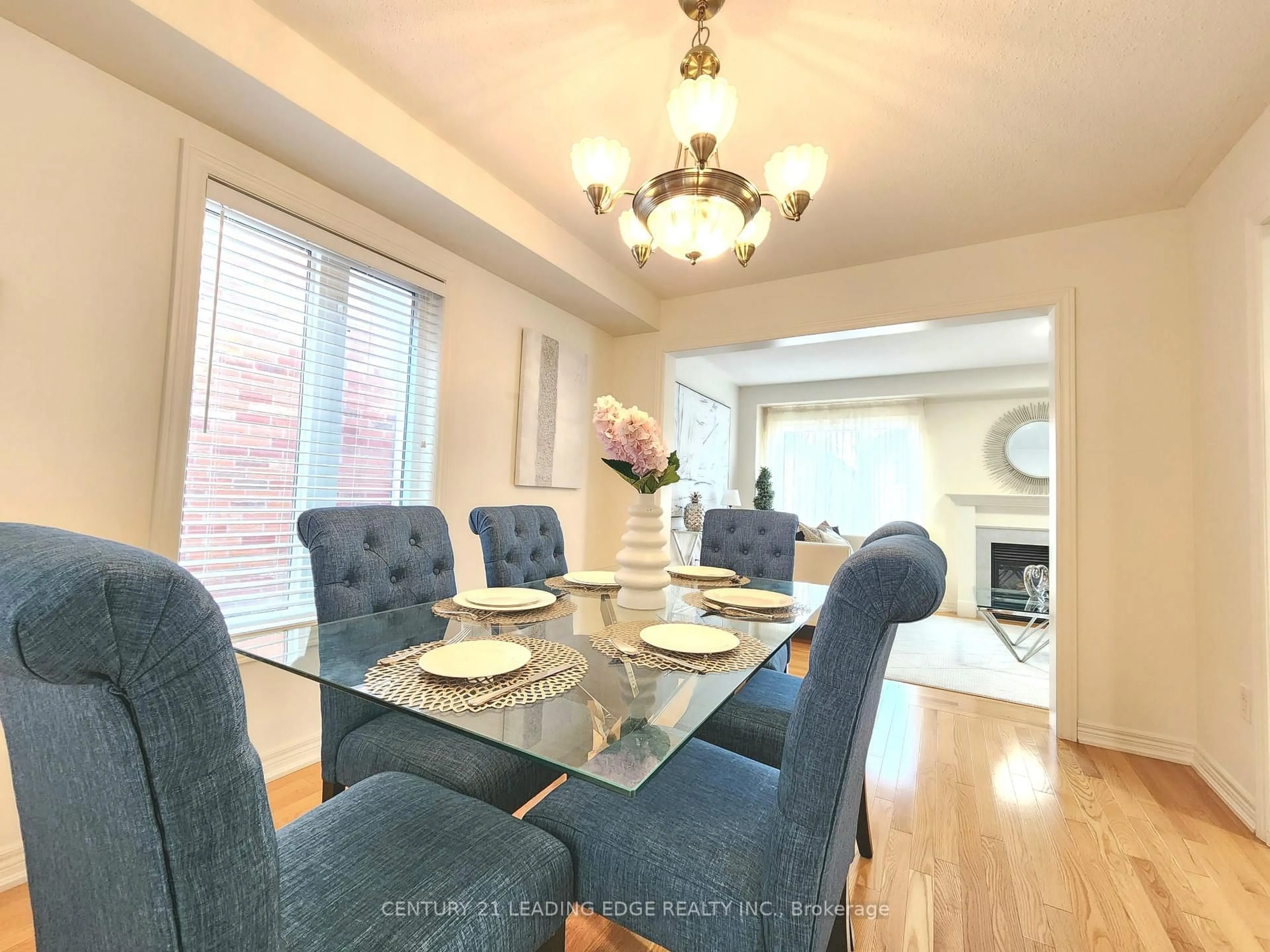 Dining room, unknown for 93 Treasure Hill Rd, Vaughan Ontario L6A 0A6