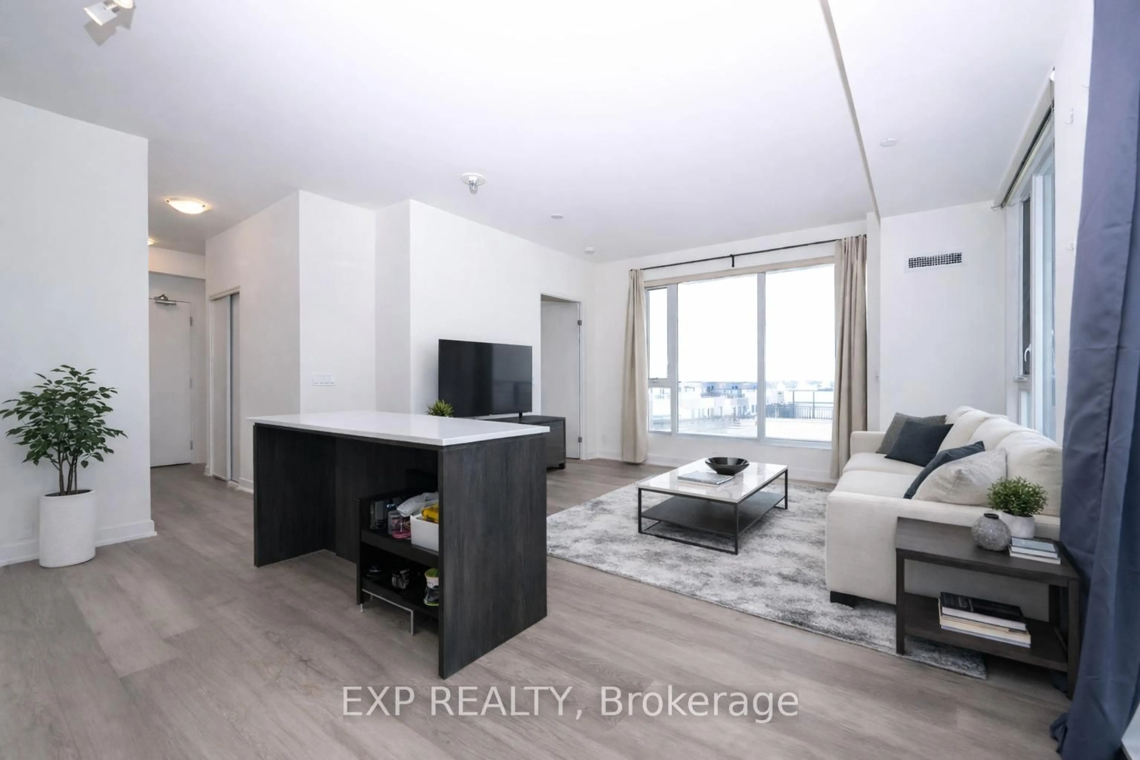 Living room with furniture, unknown for 2 David Eyer Rd #525, Richmond Hill Ontario L4S 0N6