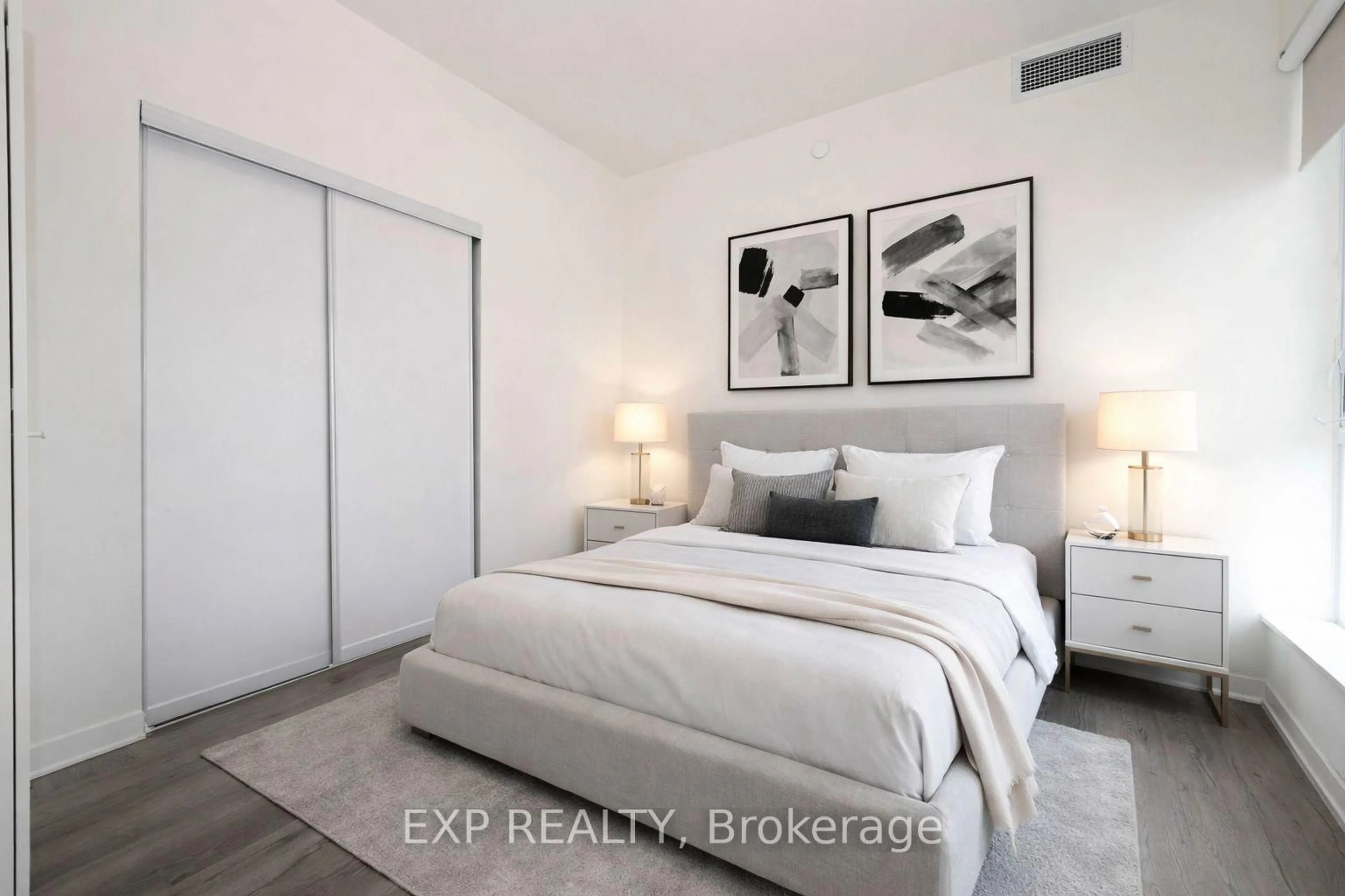 Bedroom with bed, unknown for 2 David Eyer Rd #525, Richmond Hill Ontario L4S 0N6