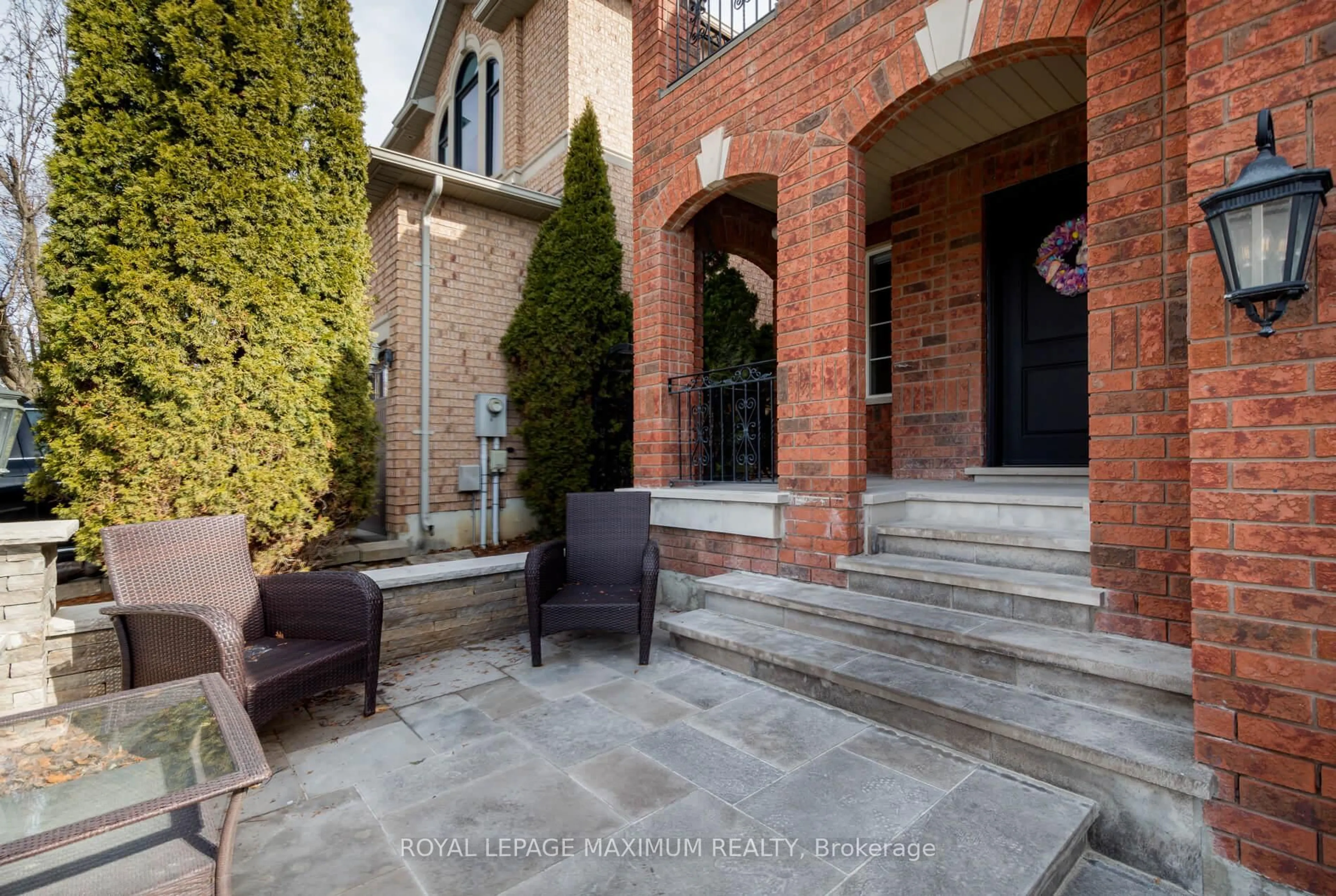 Unknown for 11 Masi Crt, Vaughan Ontario L4H 1V5