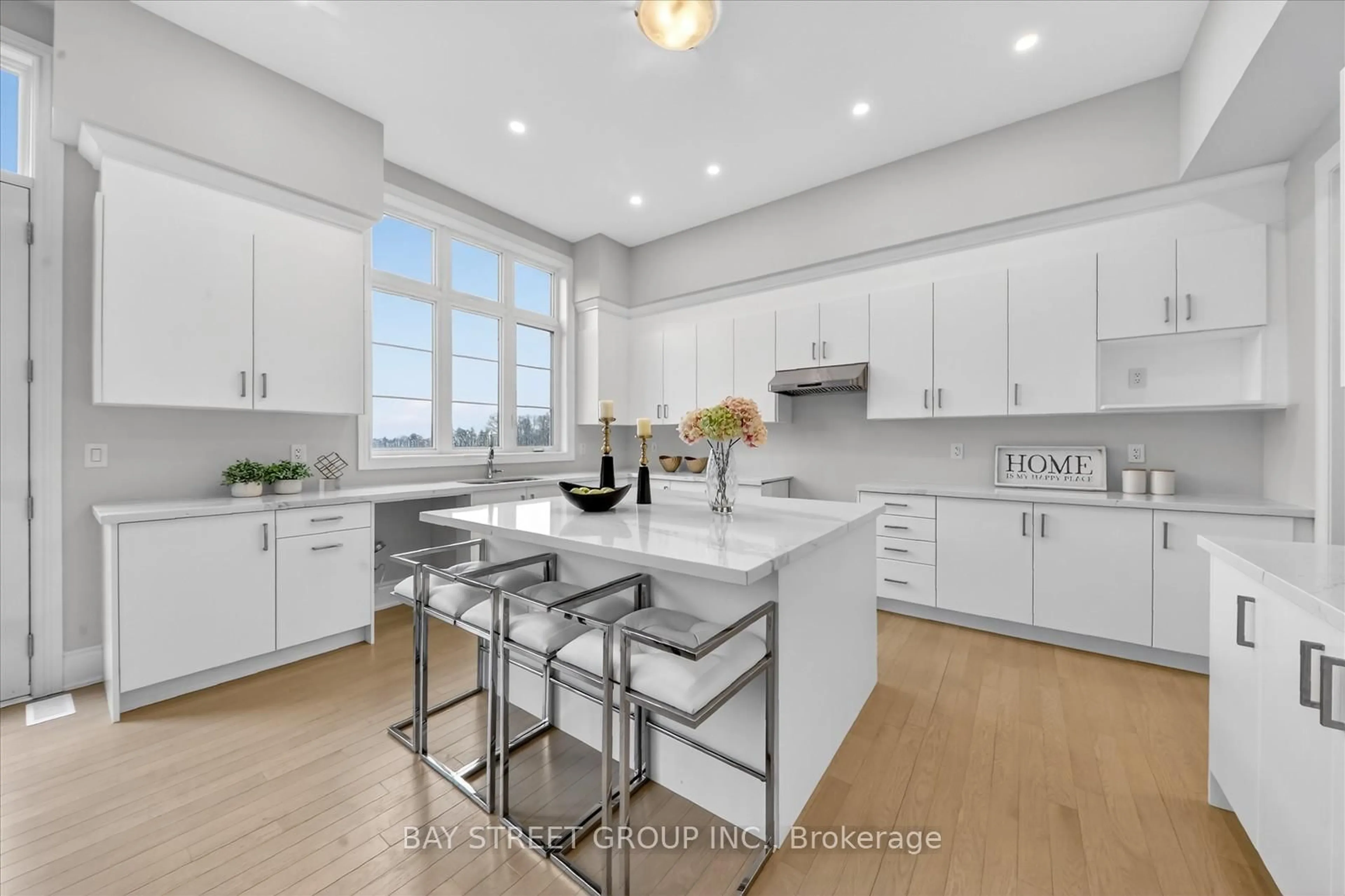 Open concept kitchen, unknown for 37 Meizhou Ave, Markham Ontario L6C 3J6