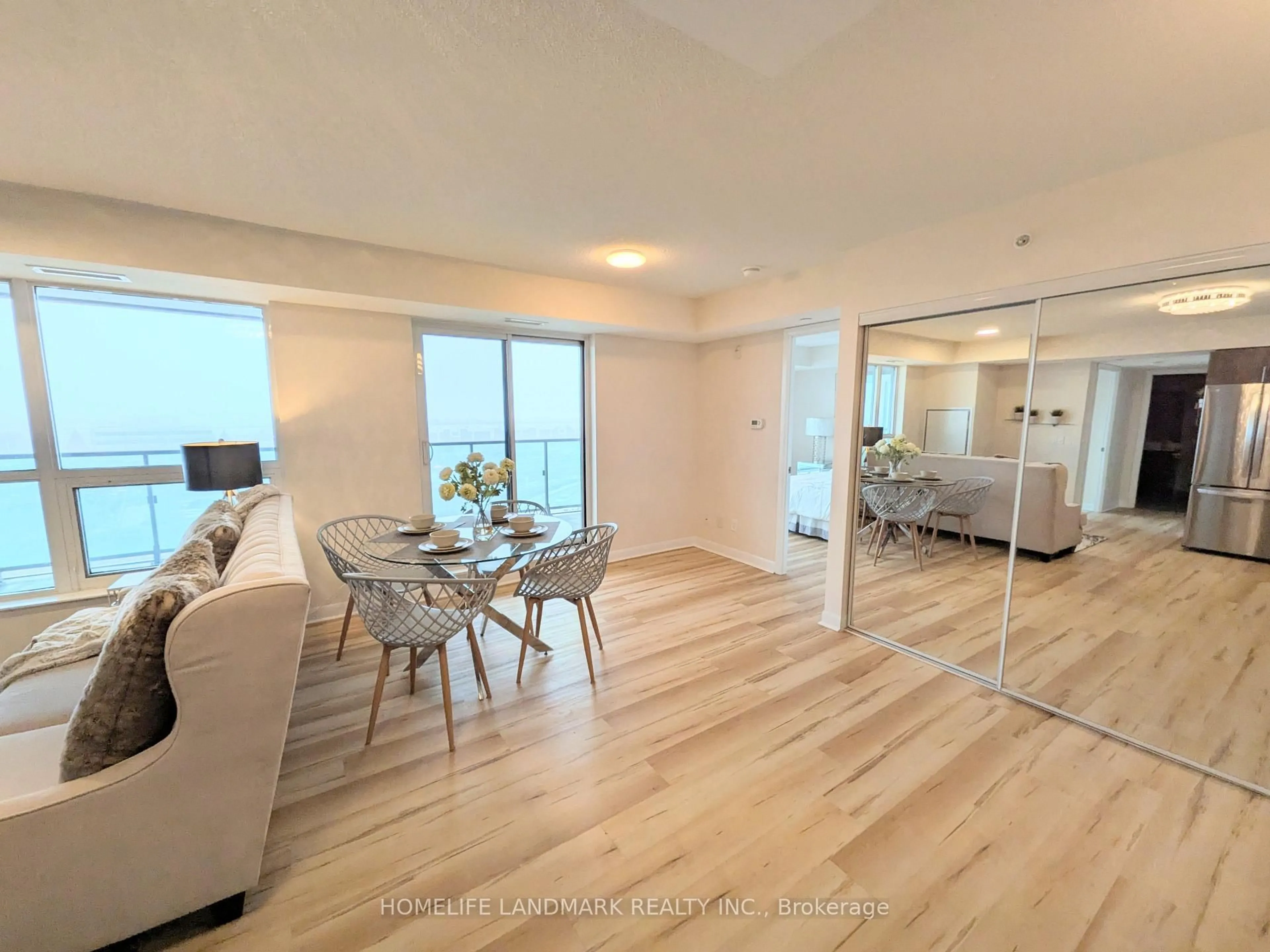 A pic of a room for 75 Norman Bethune Ave #718, Richmond Hill Ontario L4B 0B6