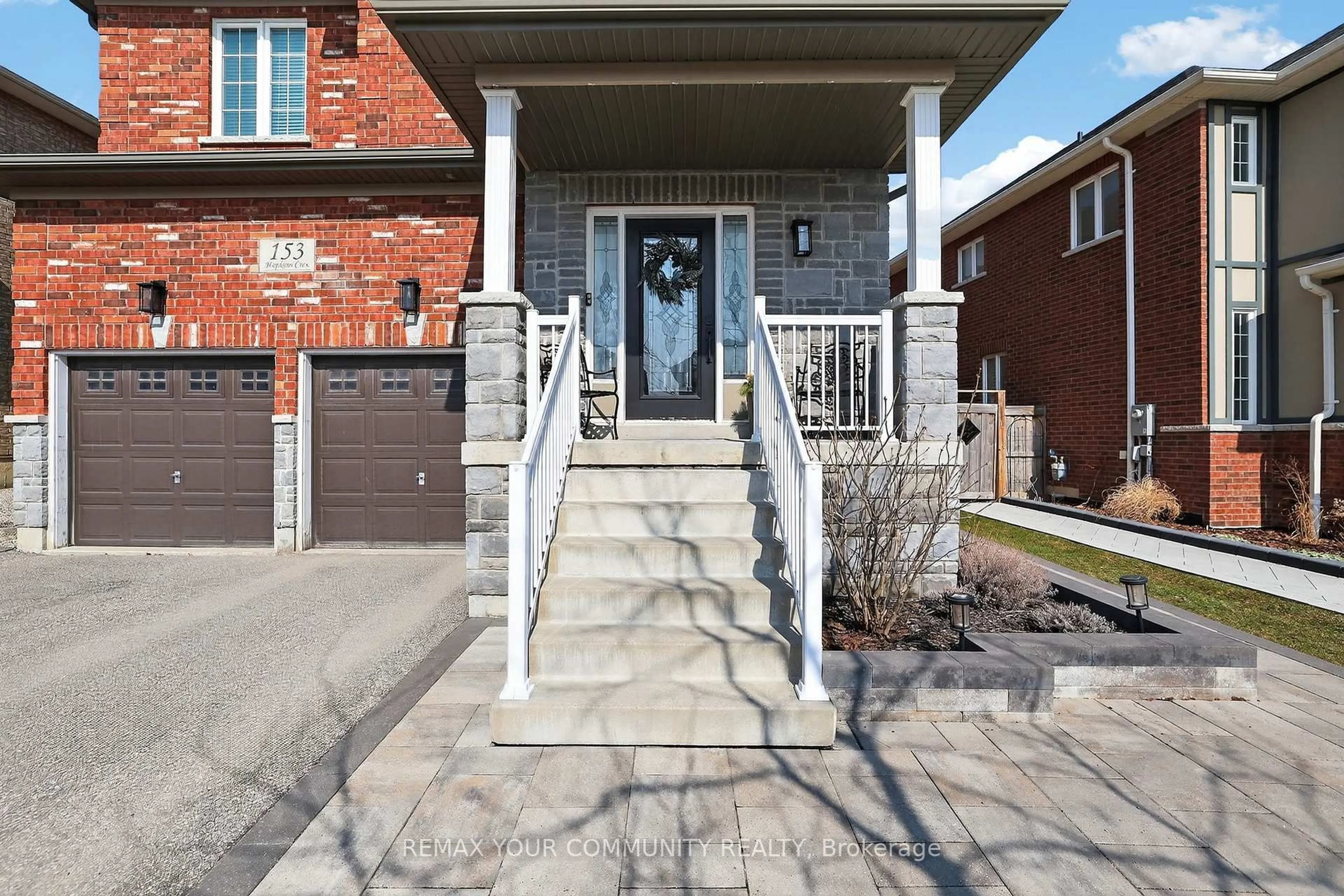 Home with brick exterior material, street for 153 Hopkins Cres, Bradford West Gwillimbury Ontario L3Z 0R7