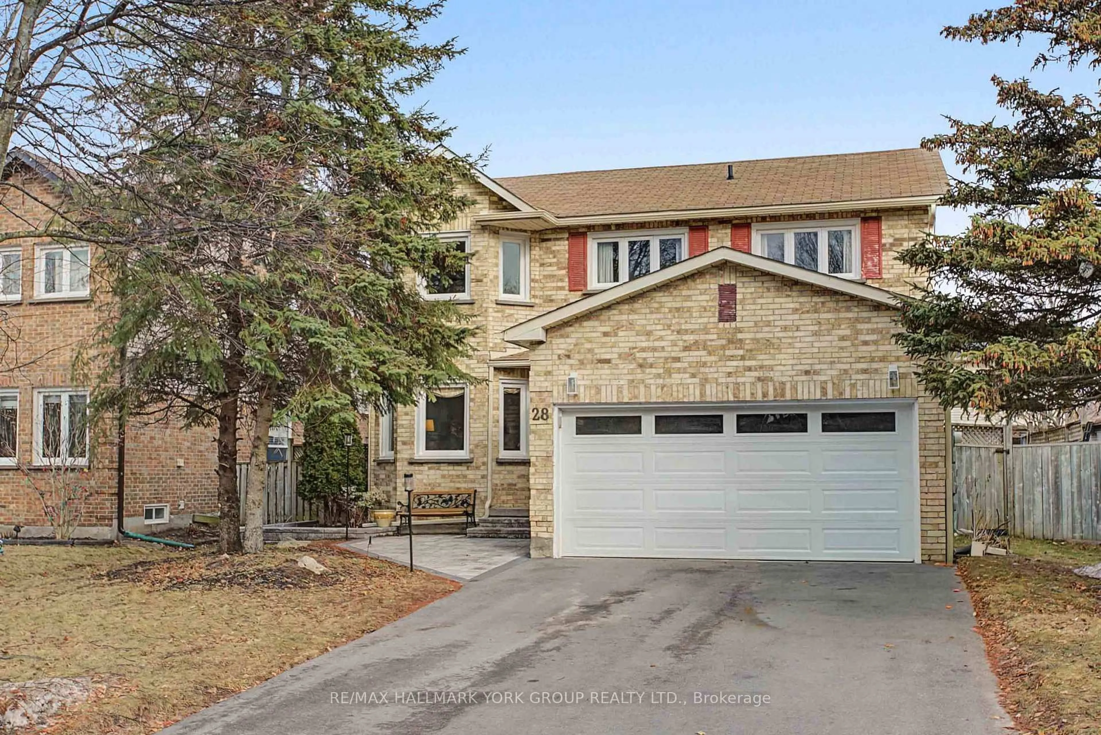 Home with brick exterior material, street for 28 Hollingshead Dr, Aurora Ontario L4G 5J8