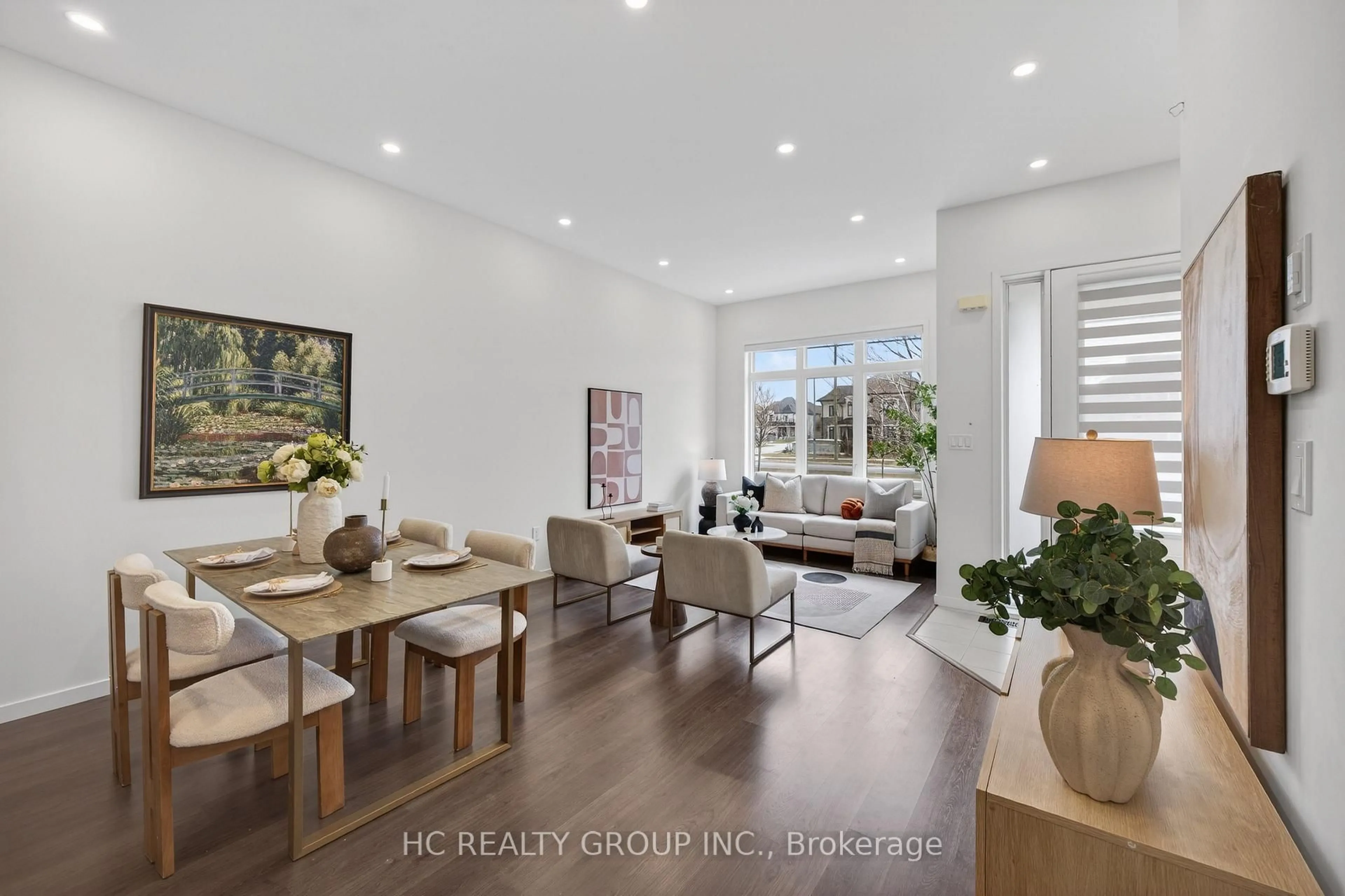 Unknown for 1240 Wellington St, Aurora Ontario L4G 2C9