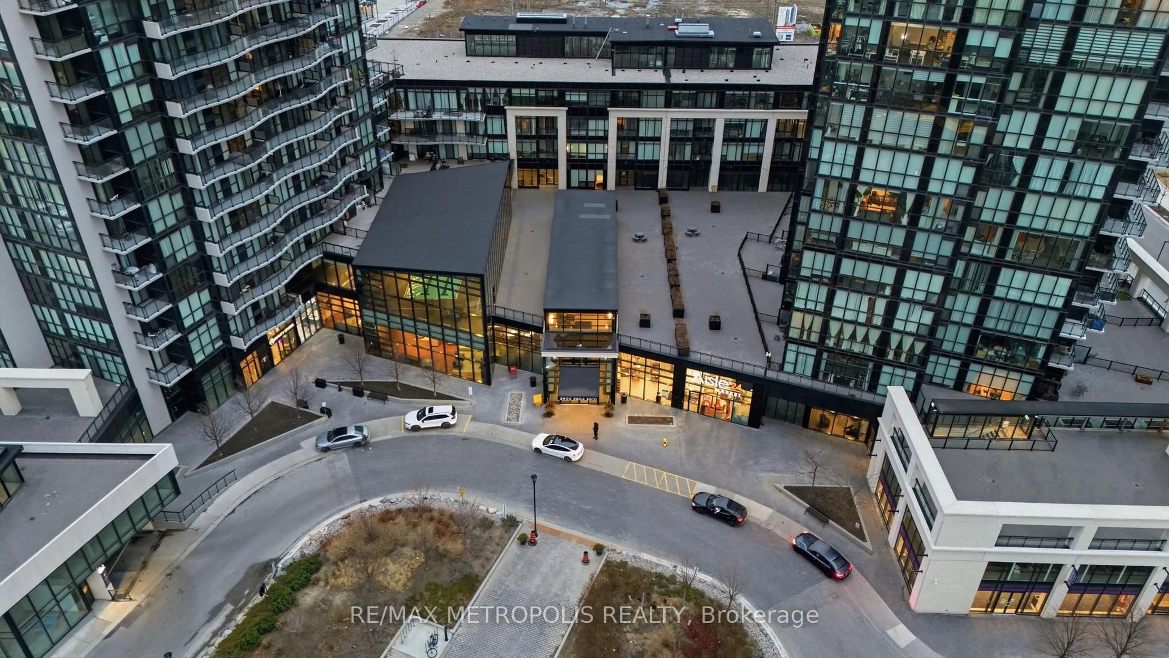 A pic from outside/outdoor area/front of a property/back of a property/a pic from drone, city buildings view from balcony for 2900 Highway No. 7 #704, Vaughan Ontario L4K 0G3