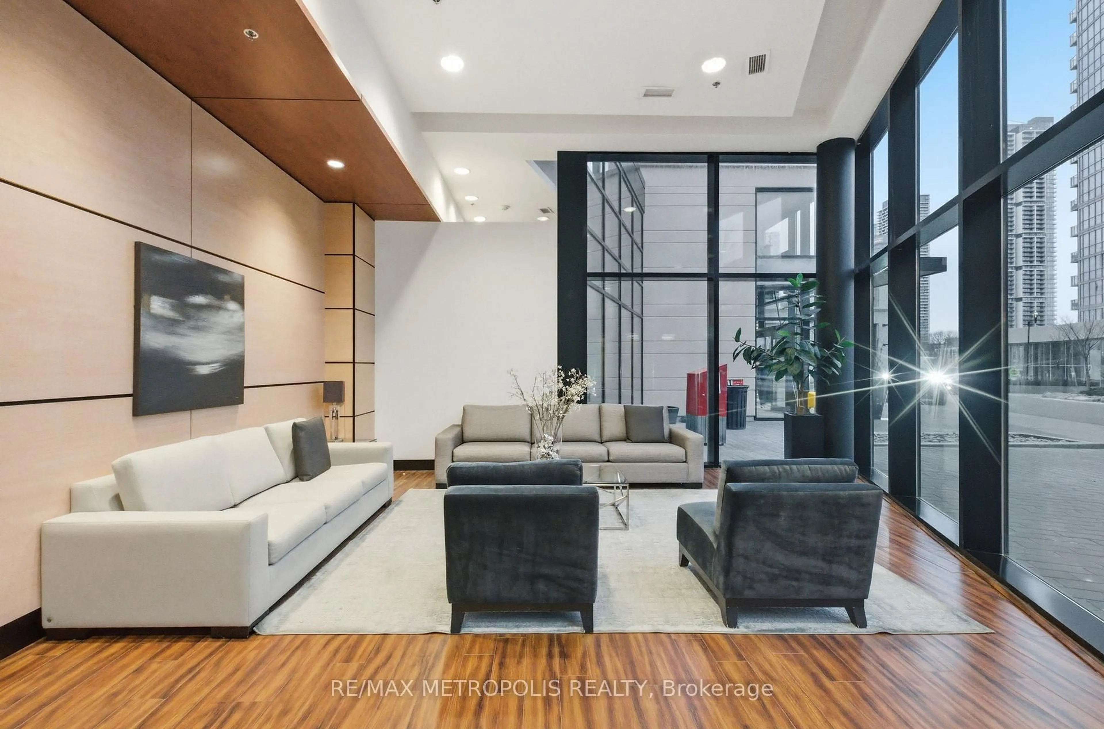 Unknown for 2900 Highway No. 7 #704, Vaughan Ontario L4K 0G3