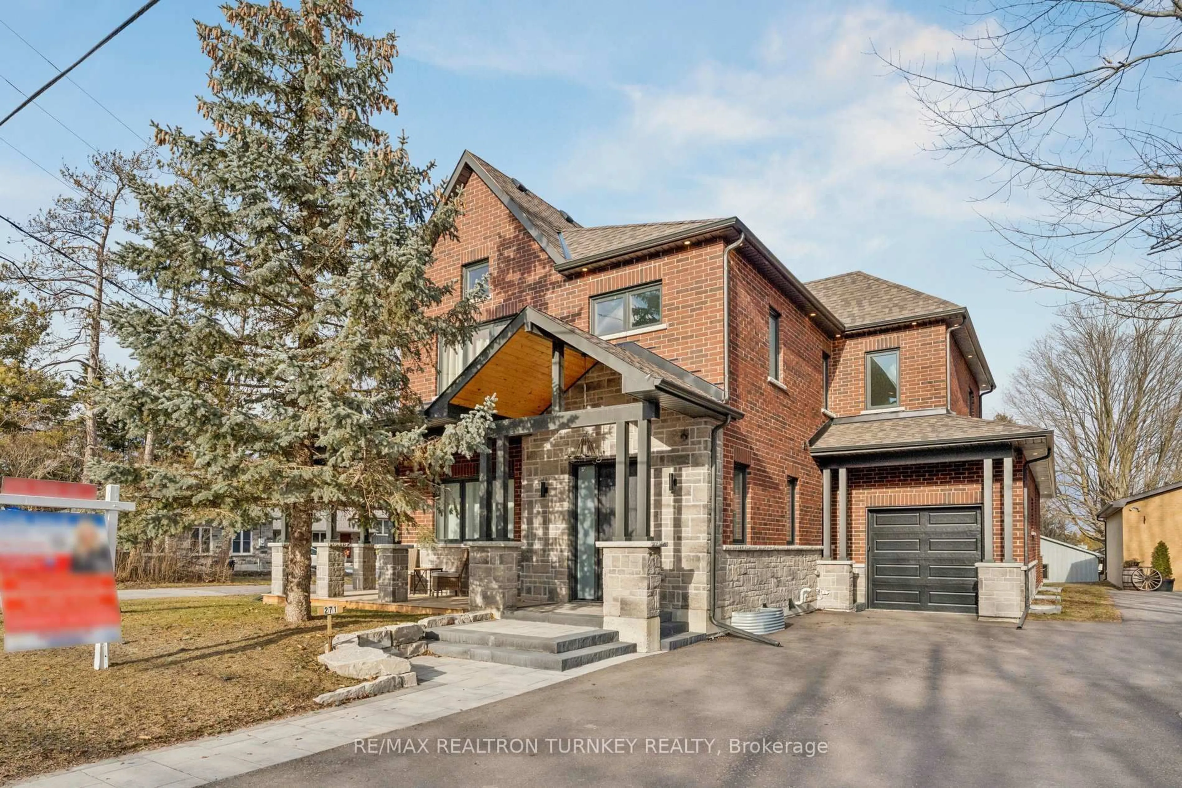 Home with brick exterior material, street for 271 Main St, Uxbridge Ontario L9P 1R9