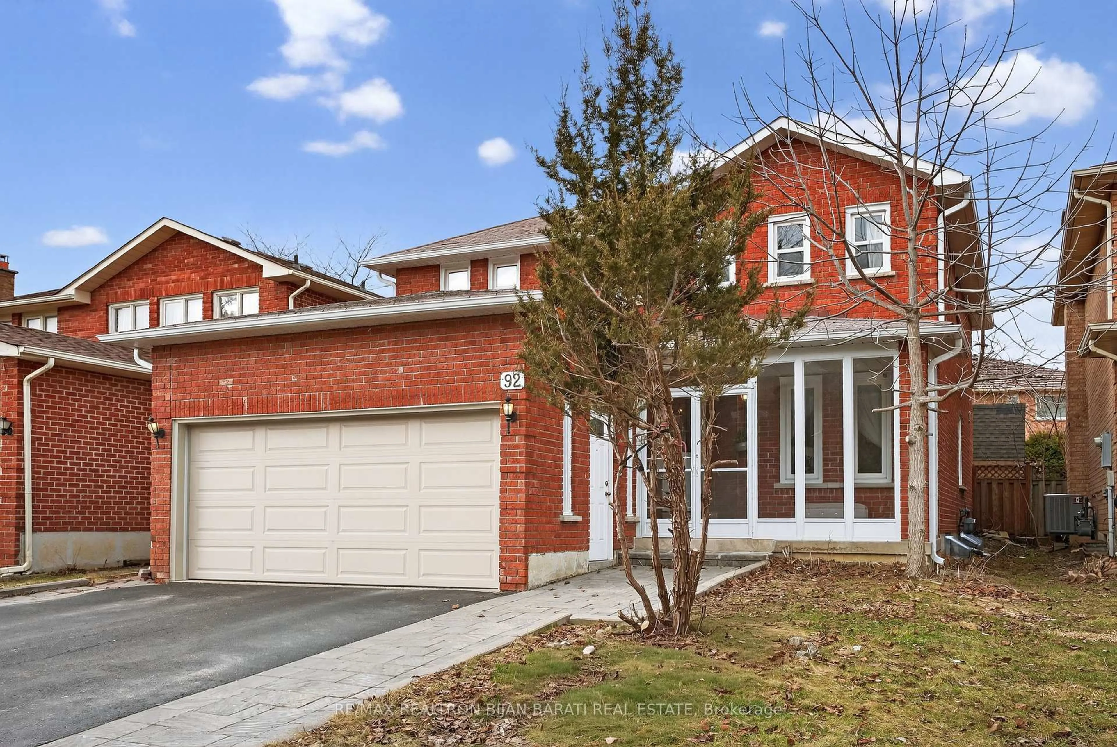 Home with brick exterior material, street for 92 Weldrick Rd, Richmond Hill Ontario L4C 8T7