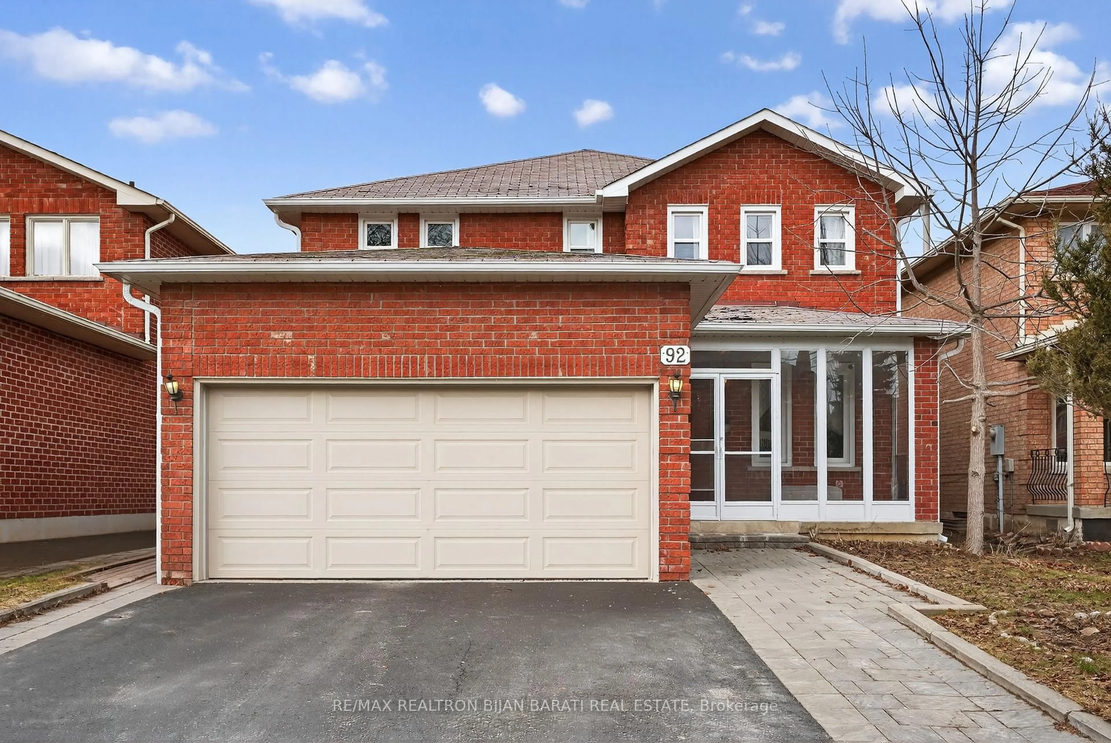 Home with brick exterior material, street for 92 Weldrick Rd, Richmond Hill Ontario L4C 8T7