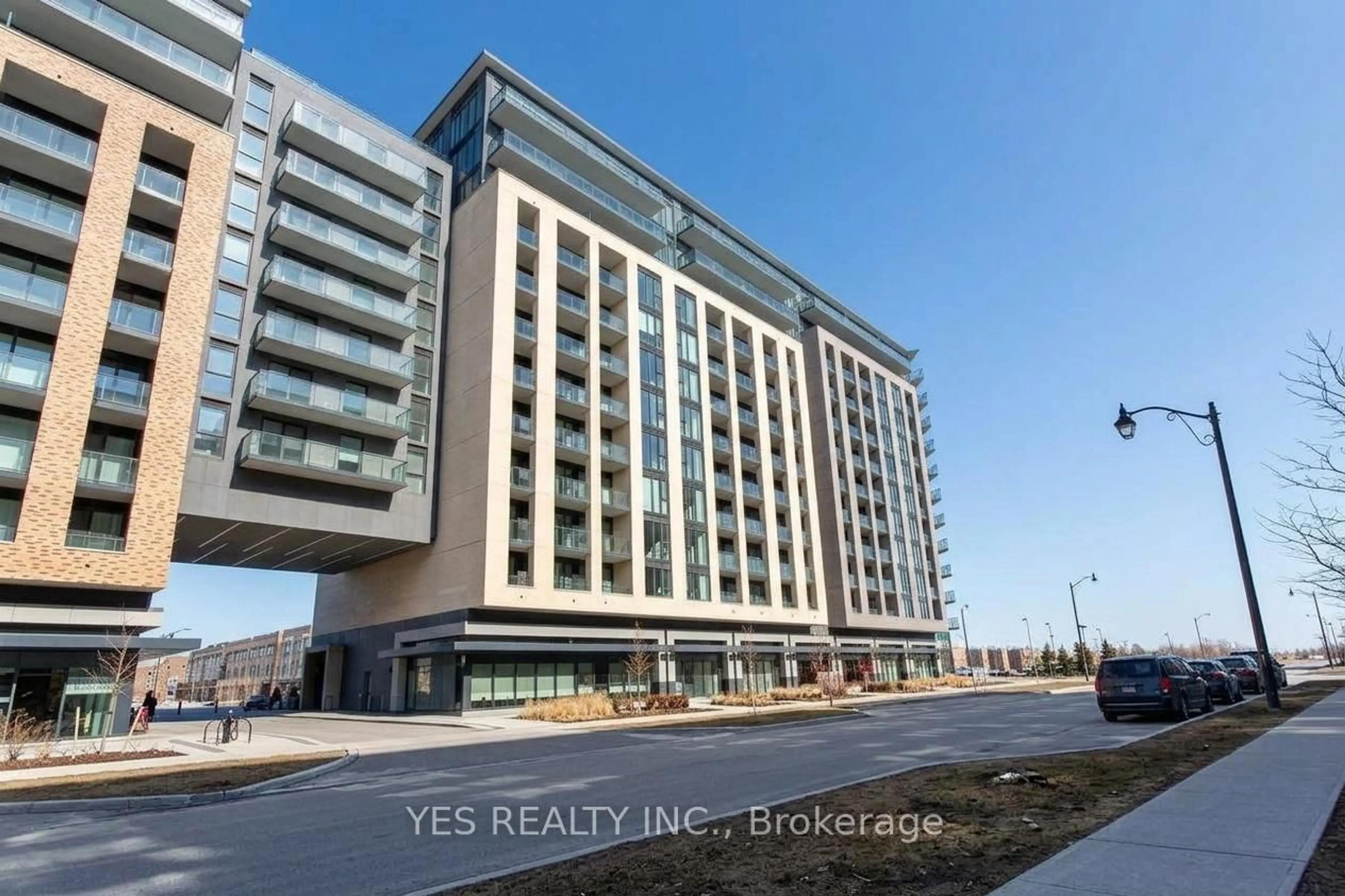 Unknown for 100 Eagle Rock Way #13, Vaughan Ontario L6A 5B9