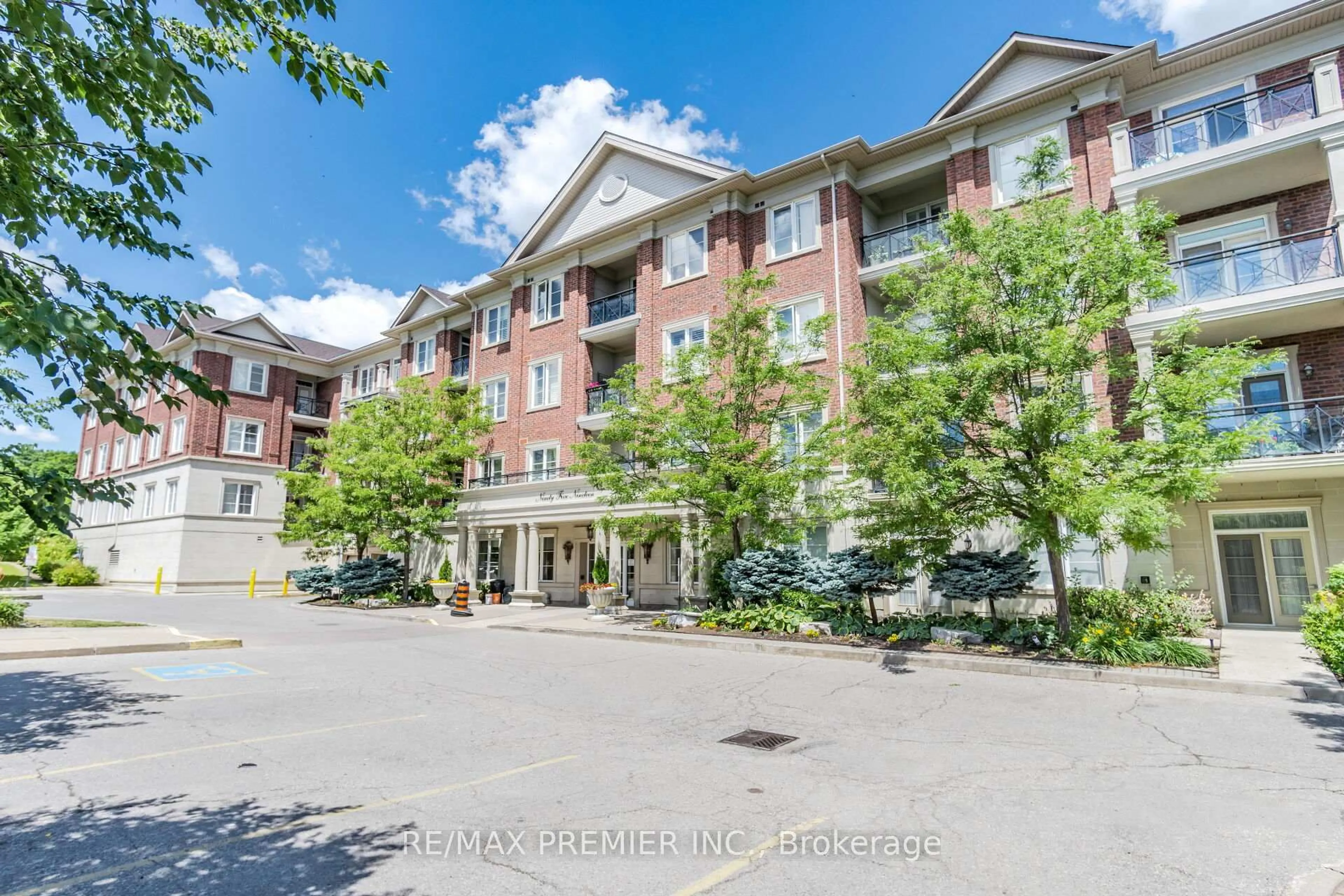 Unknown for 9519 Keele St #Unit 6, Vaughan Ontario L6A 4A2