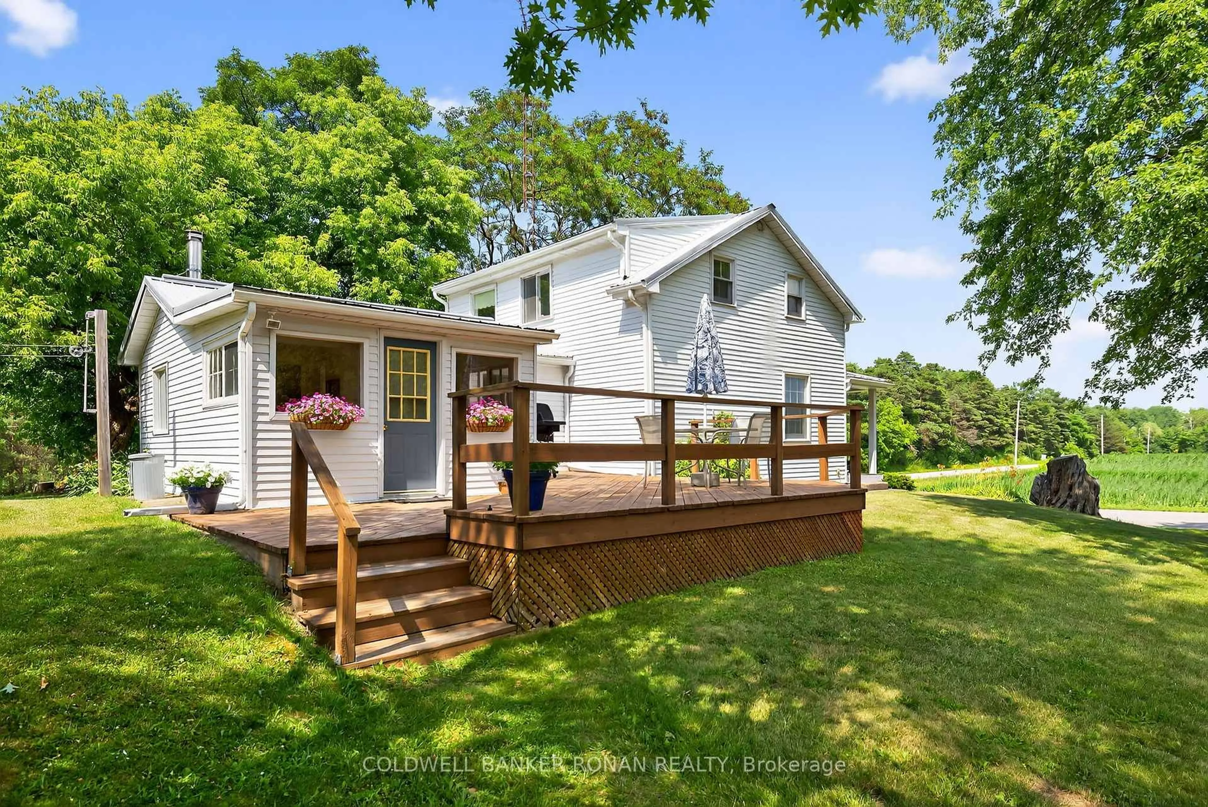 A pic from outside/outdoor area/front of a property/back of a property/a pic from drone, water/lake/river/ocean view for 1604 Concession Rd 8, Adjala-Tosorontio Ontario L0G 1W0