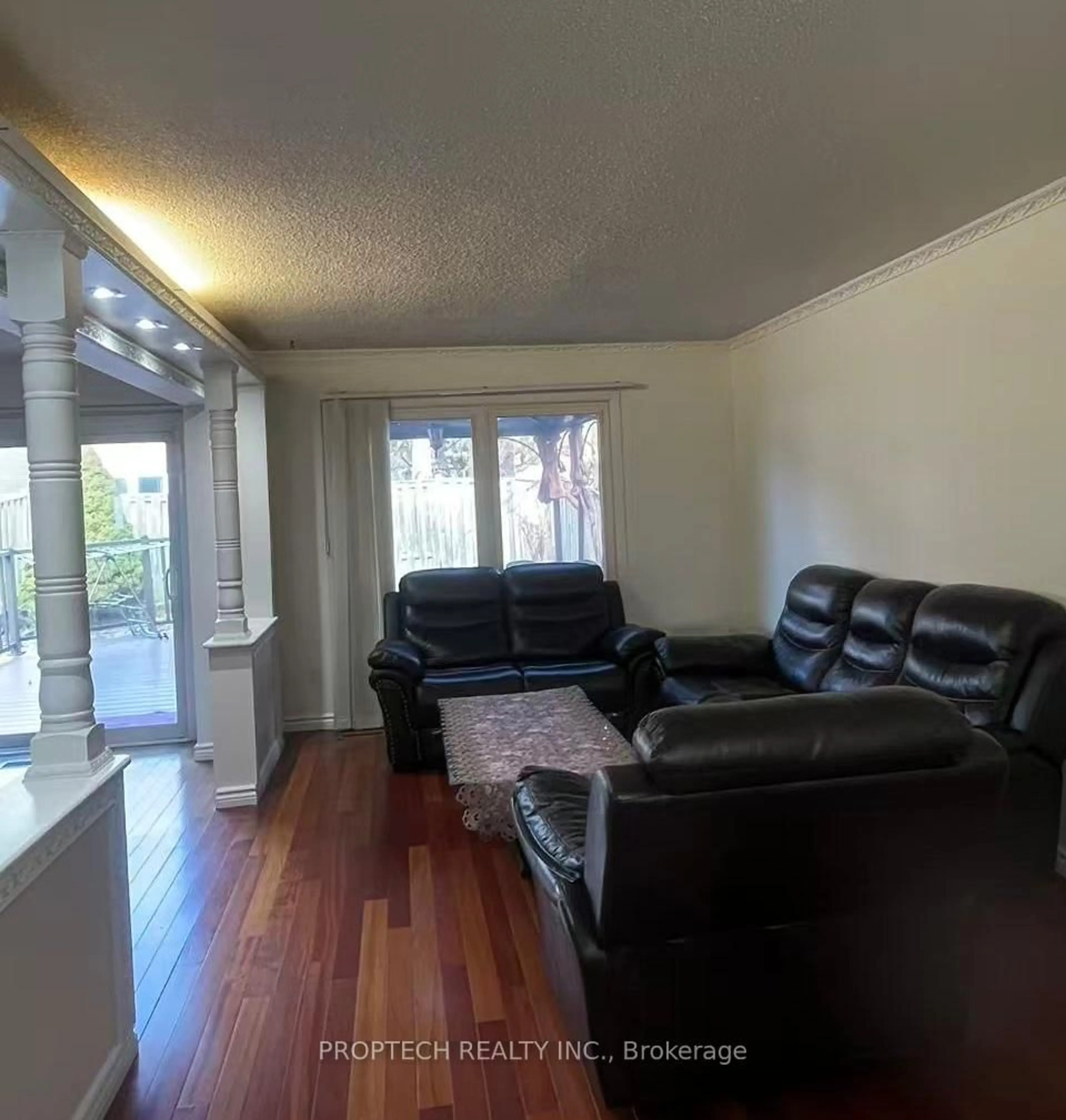 A pic of a room for 111 Digby Cres, Markham Ontario L3R 7H4