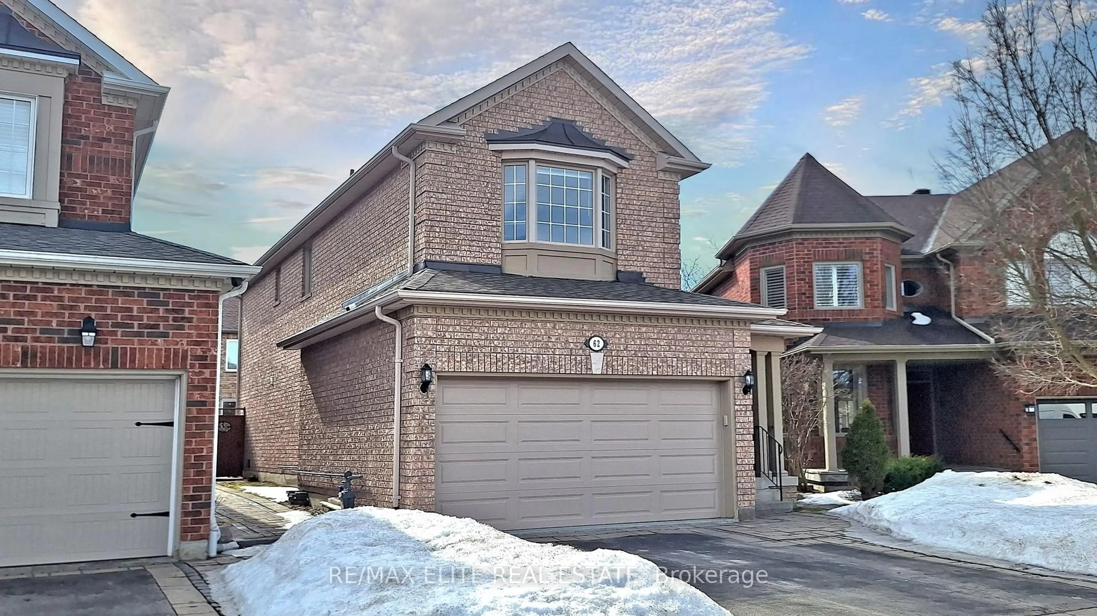 Home with brick exterior material, street for 62 Macedonia Crt, Newmarket Ontario L3X 2W8