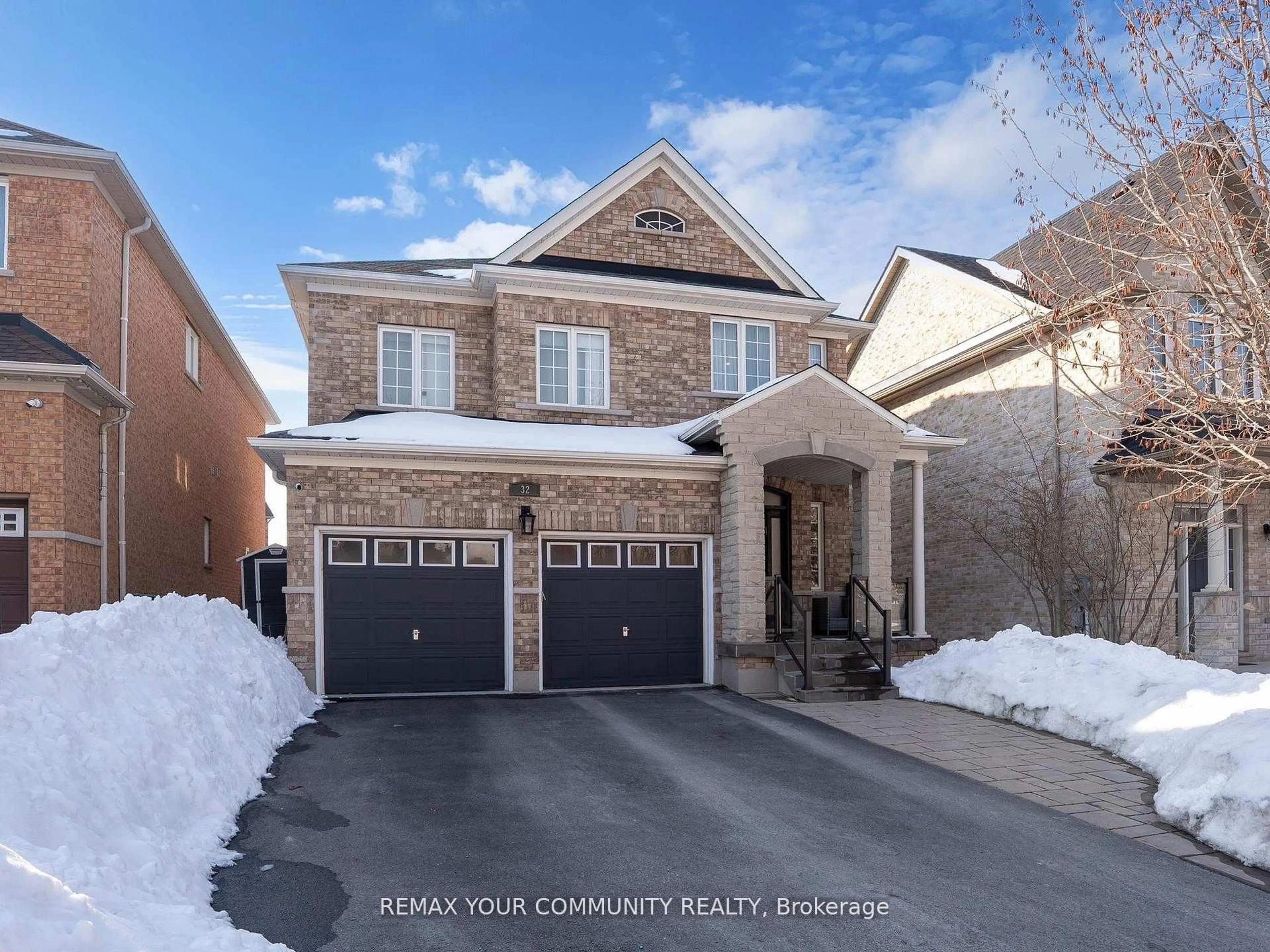 Home with brick exterior material, street for 32 D'Eva Dr, Vaughan Ontario L4J 0G1