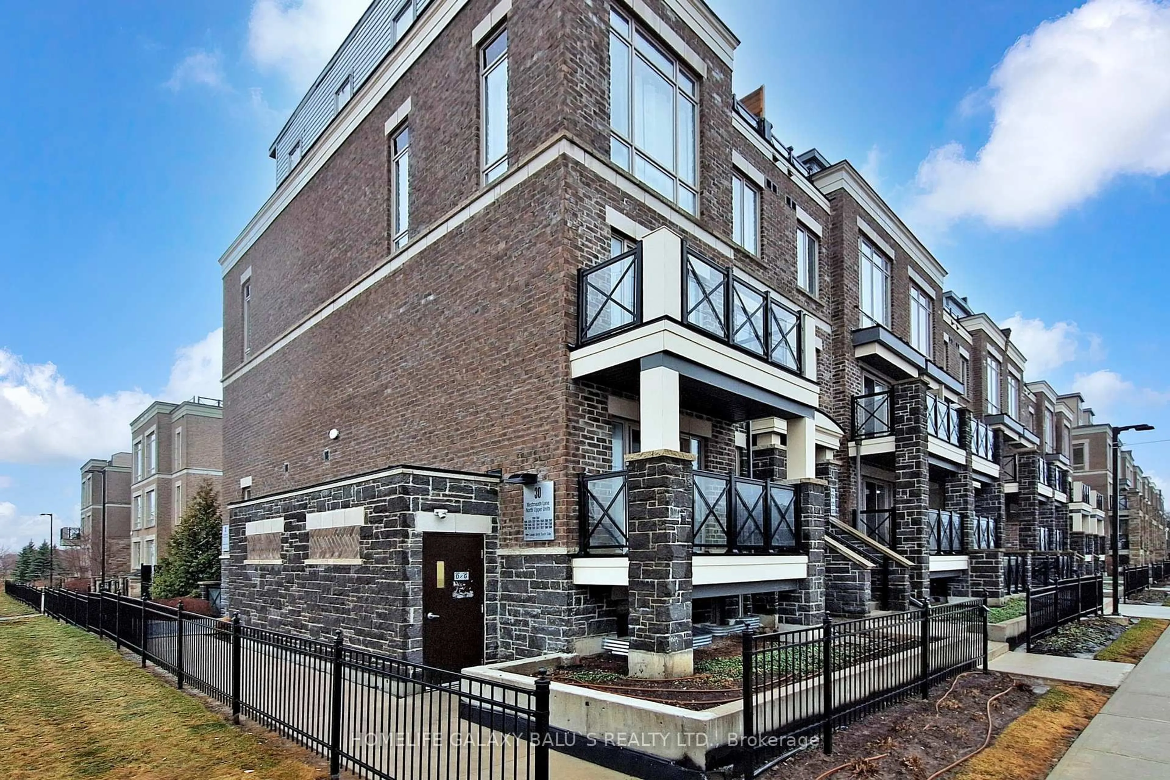 Home with brick exterior material, street for 30 Westmeath Lane #2528, Markham Ontario L6B 1N5