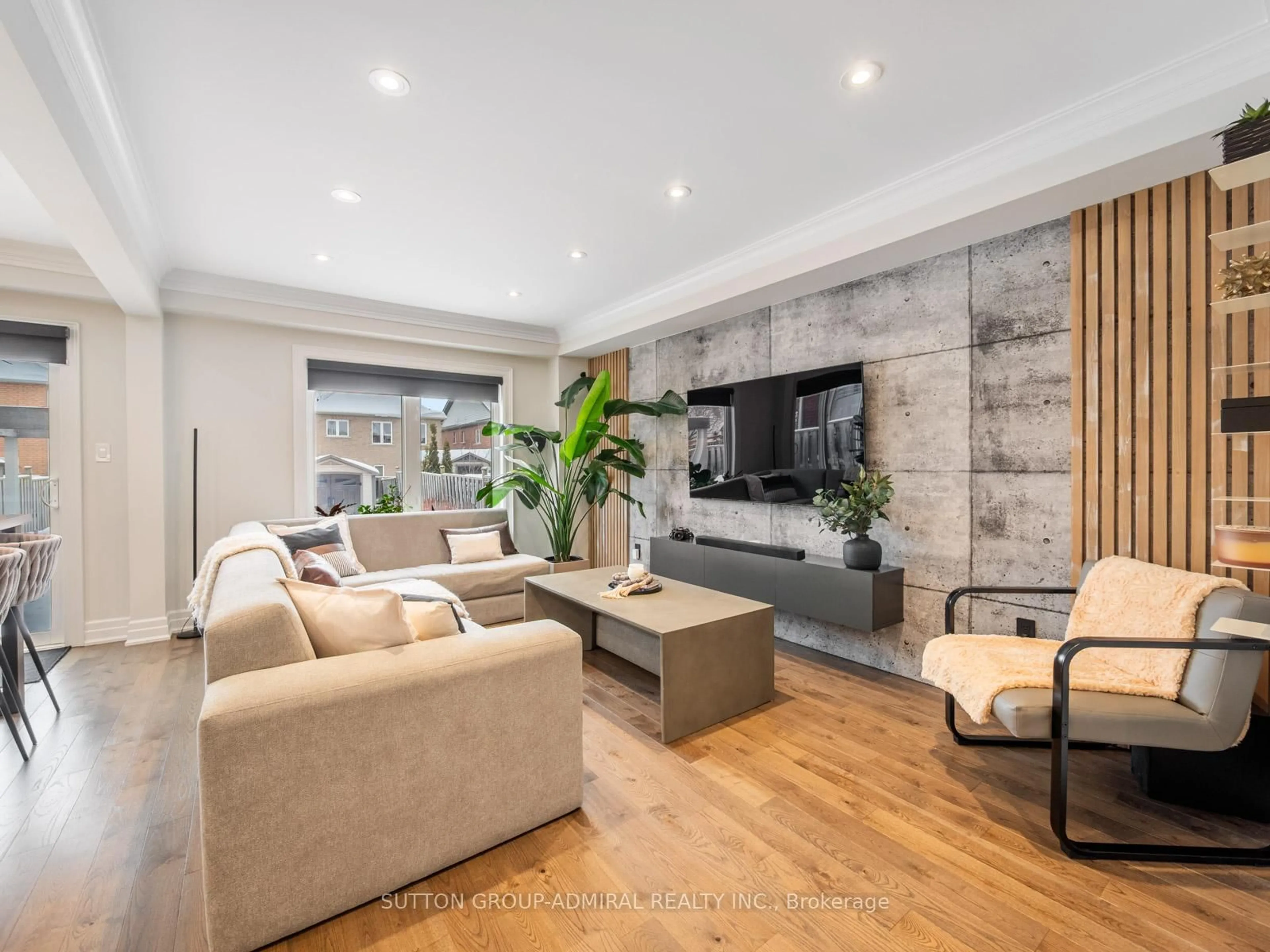 Living room with furniture, unknown for 14 Booth St, Bradford West Gwillimbury Ontario L3Z 0A3