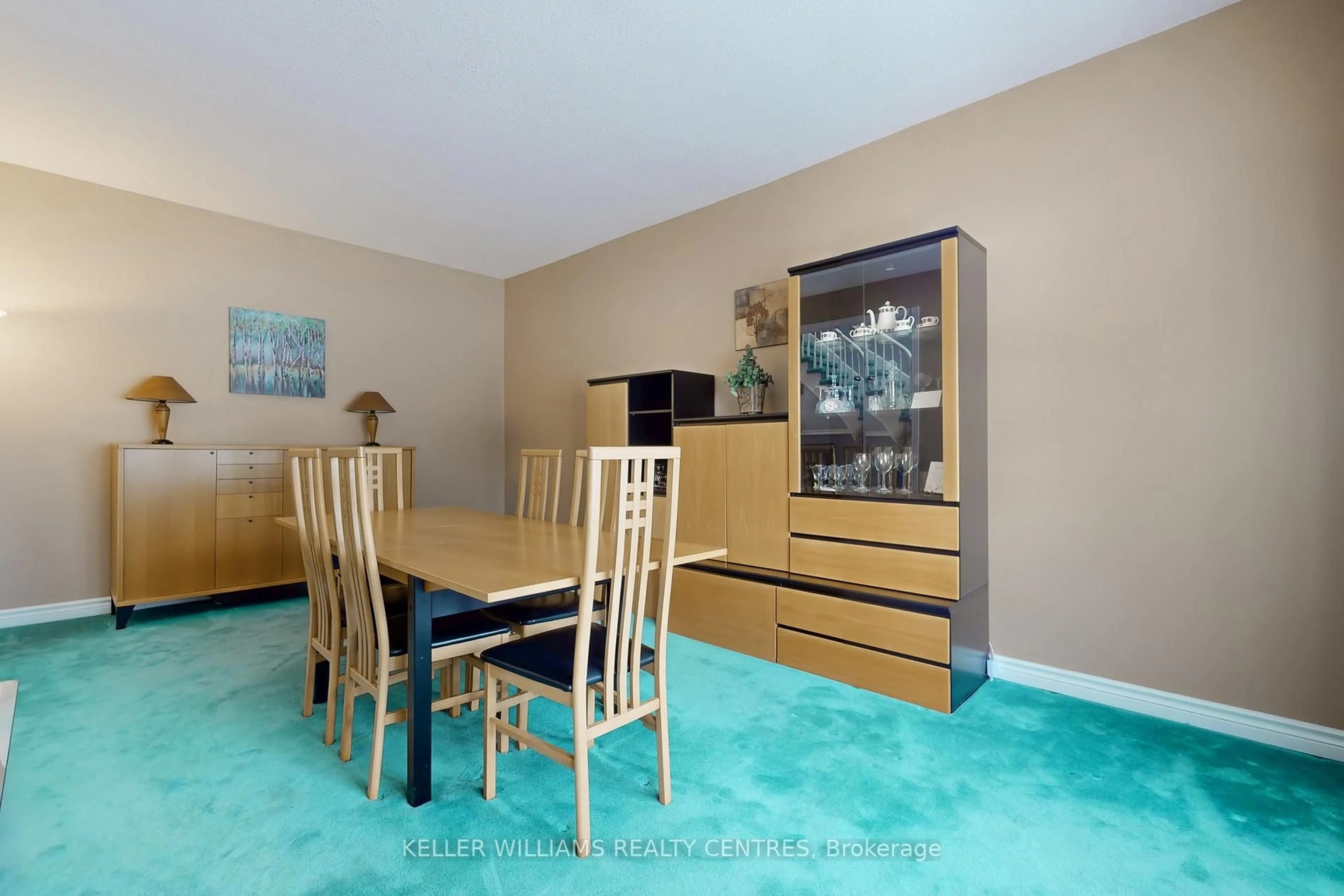 Dining room, unknown for 45 Hemlock Dr, Markham Ontario L3P 4M5