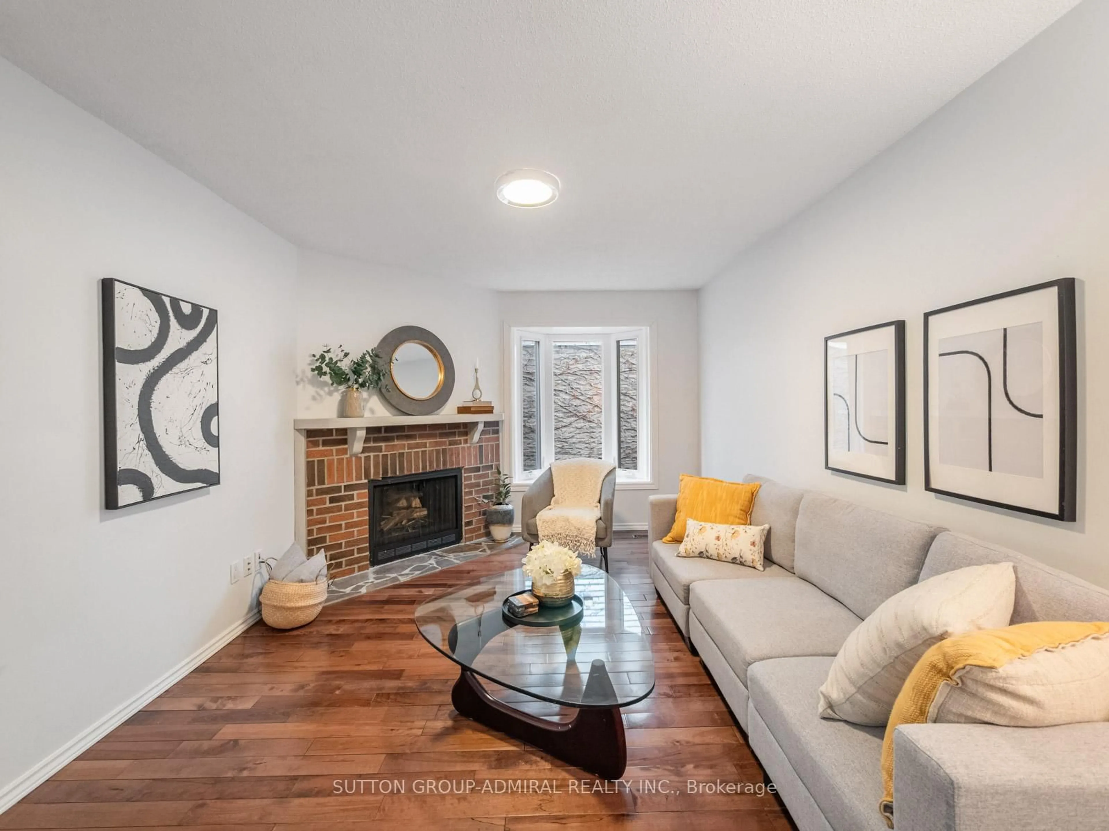 Living room with furniture, unknown for 218 Mullen Dr, Vaughan Ontario L4J 2P1