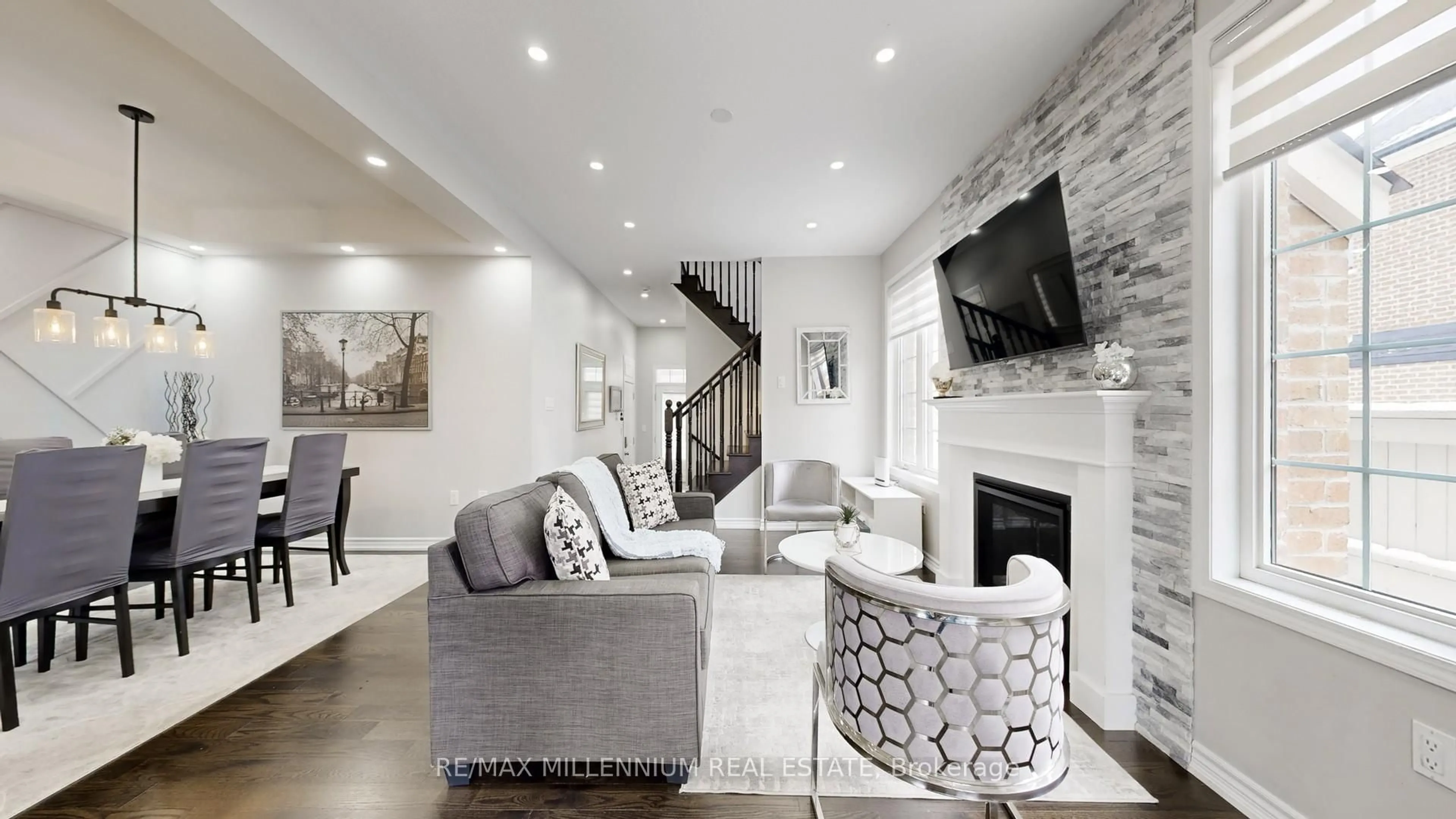 Living room with furniture, unknown for 35 Barn Owl Way, Vaughan Ontario L4H 4S9