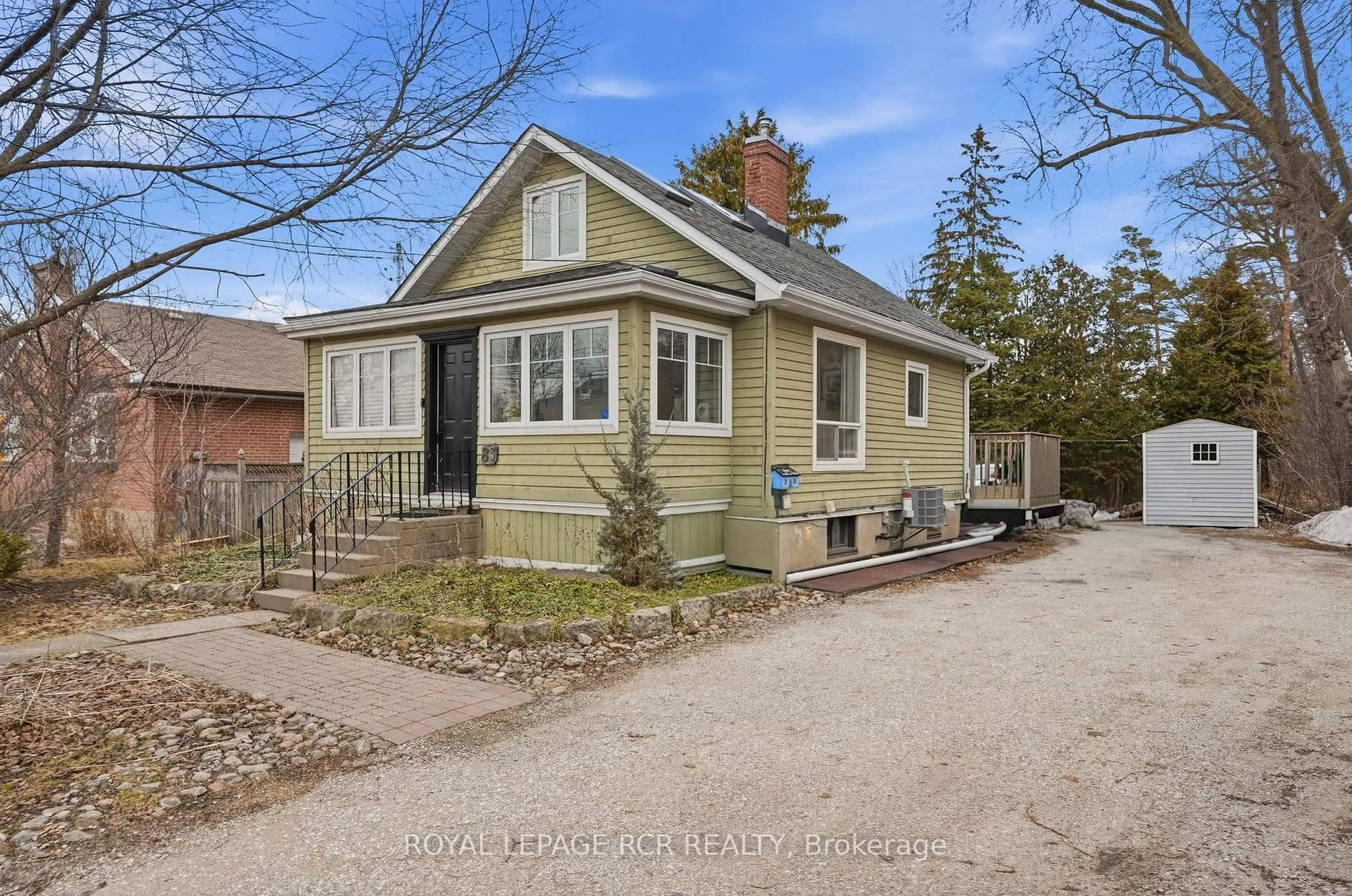 Unknown for 83 Industrial Pkwy, Aurora Ontario L4G 3V5