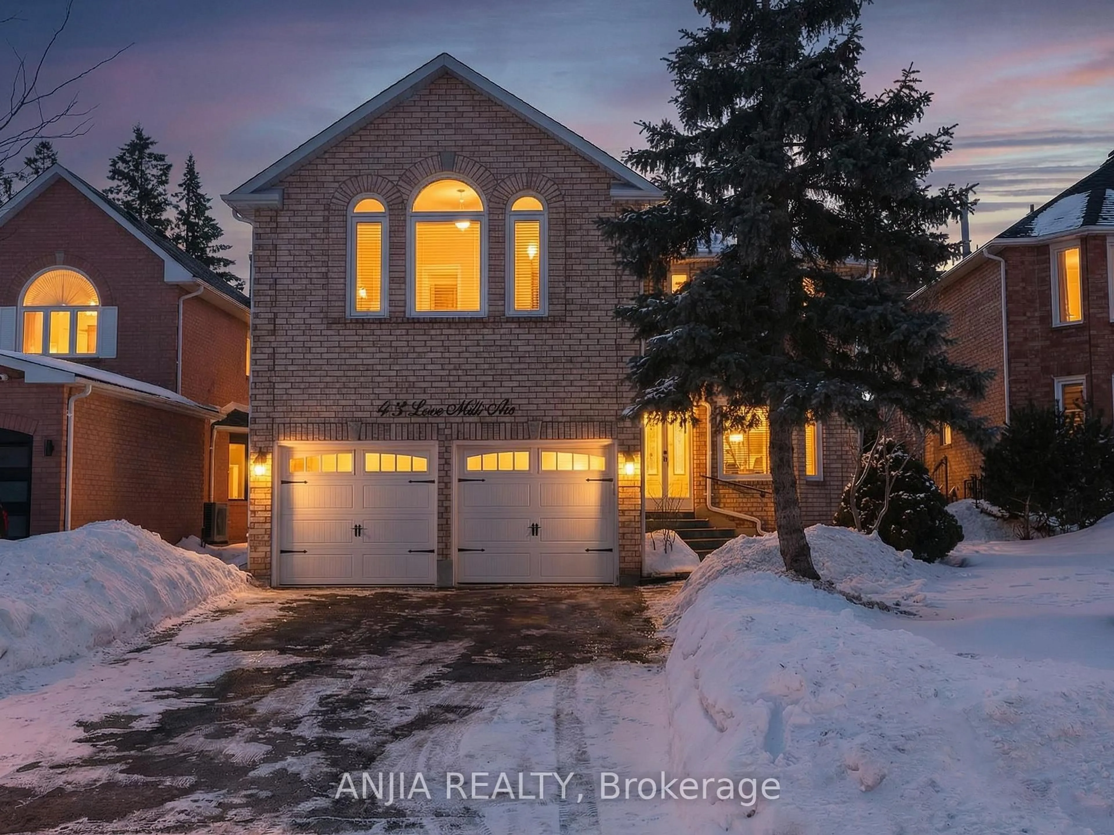 Unknown for 43 Leno Mills Ave, Richmond Hill Ontario L4S 1C2