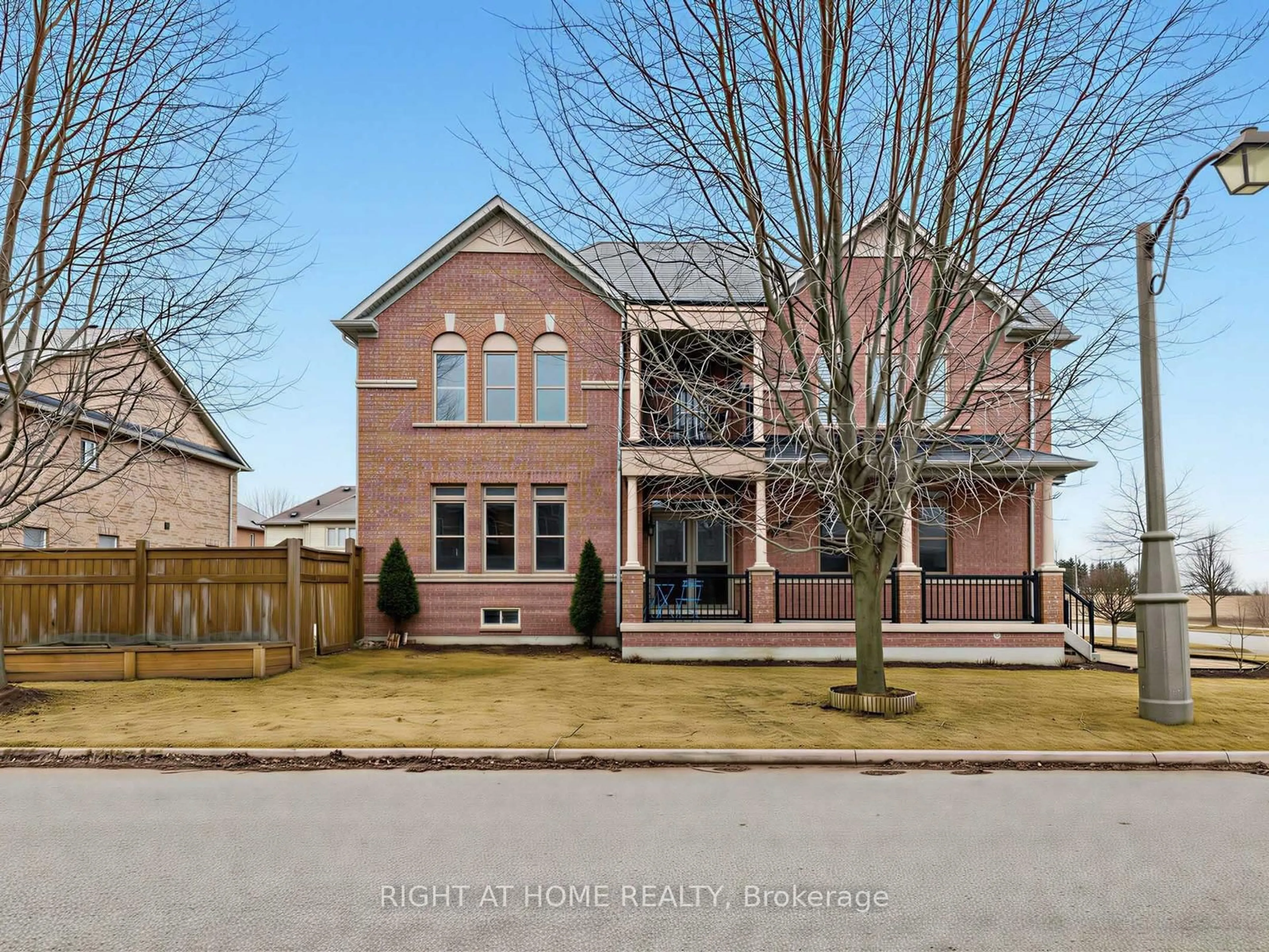 Home with brick exterior material, street for 48 Harriet Cres, Whitchurch-Stouffville Ontario L4A 0T3