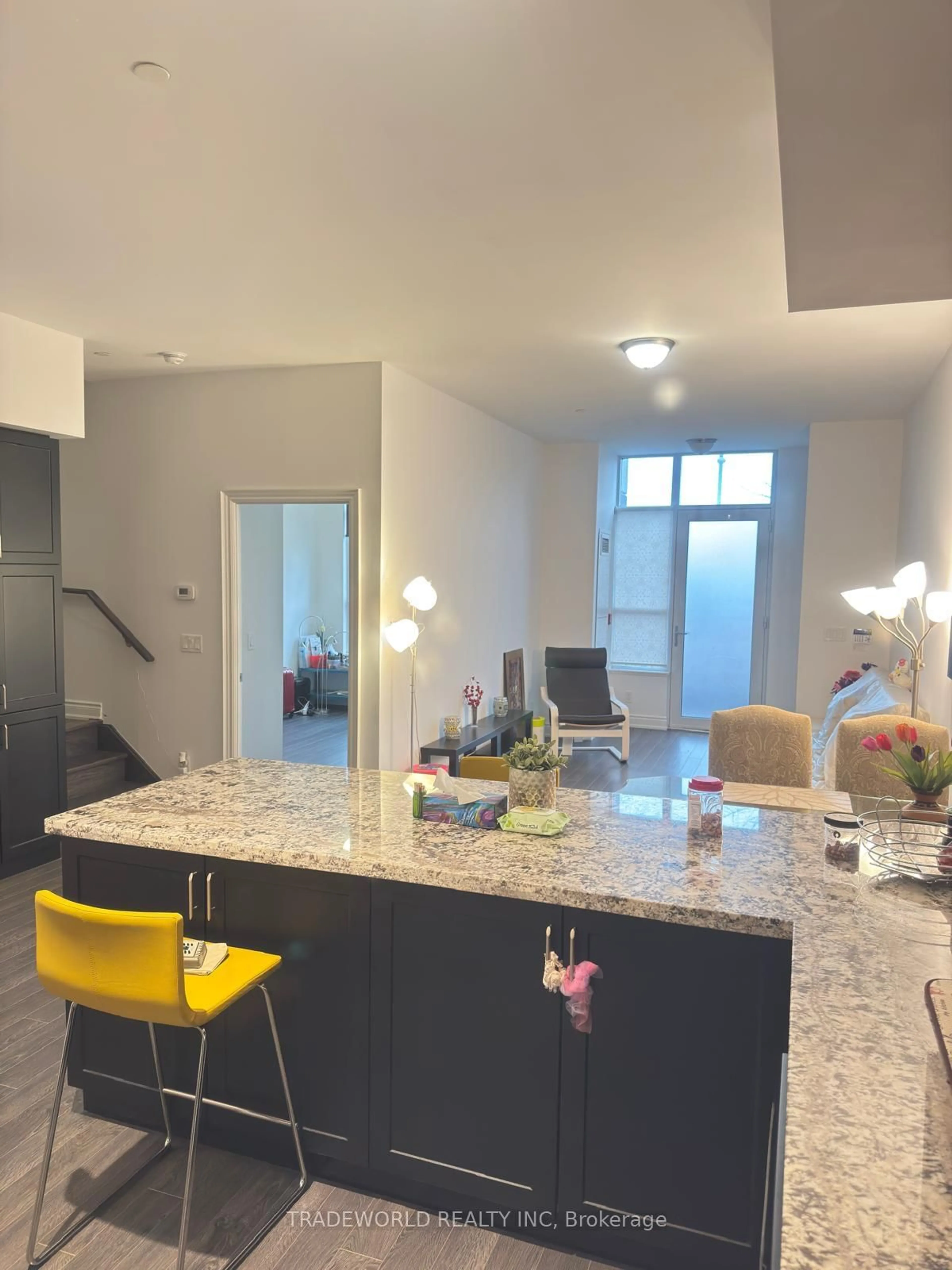 Open concept kitchen, unknown for 99 South Town Centre Blvd #B-102, Markham Ontario L6G 0E9