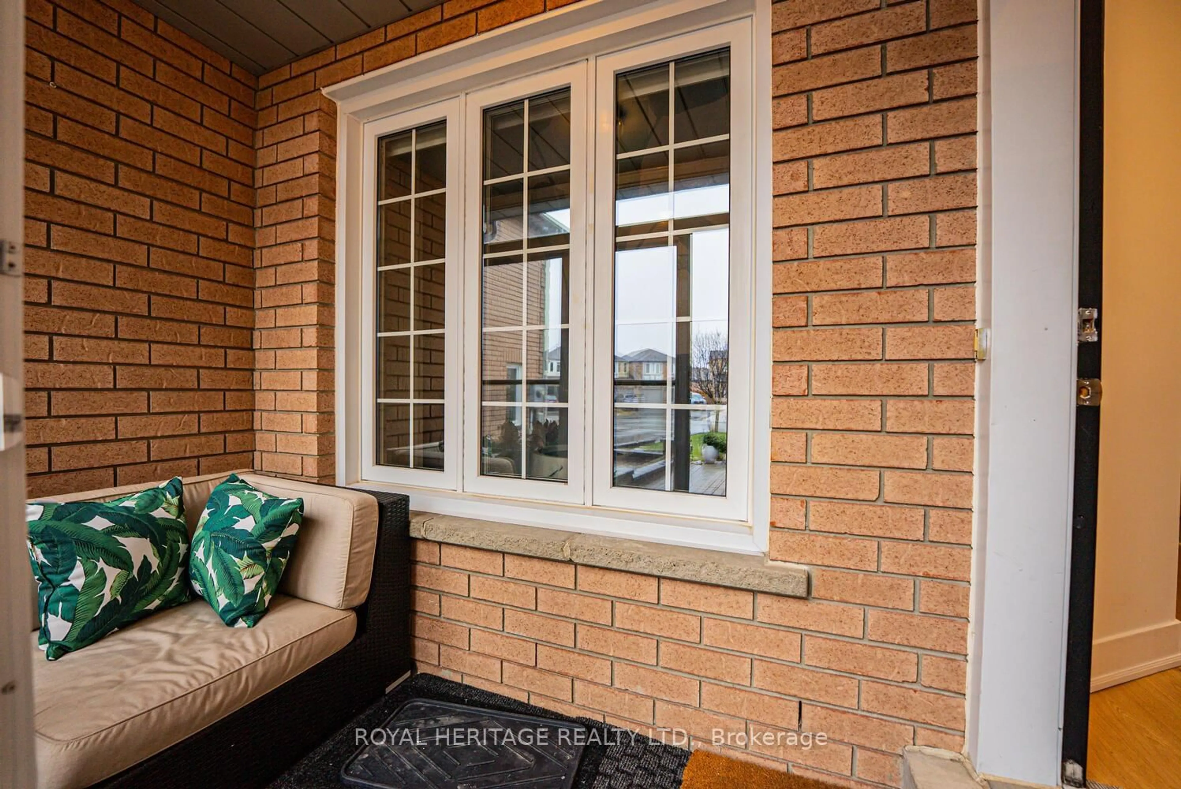 Home with brick exterior material, street for 27 Opera Pl, Vaughan Ontario L4L 8Y8