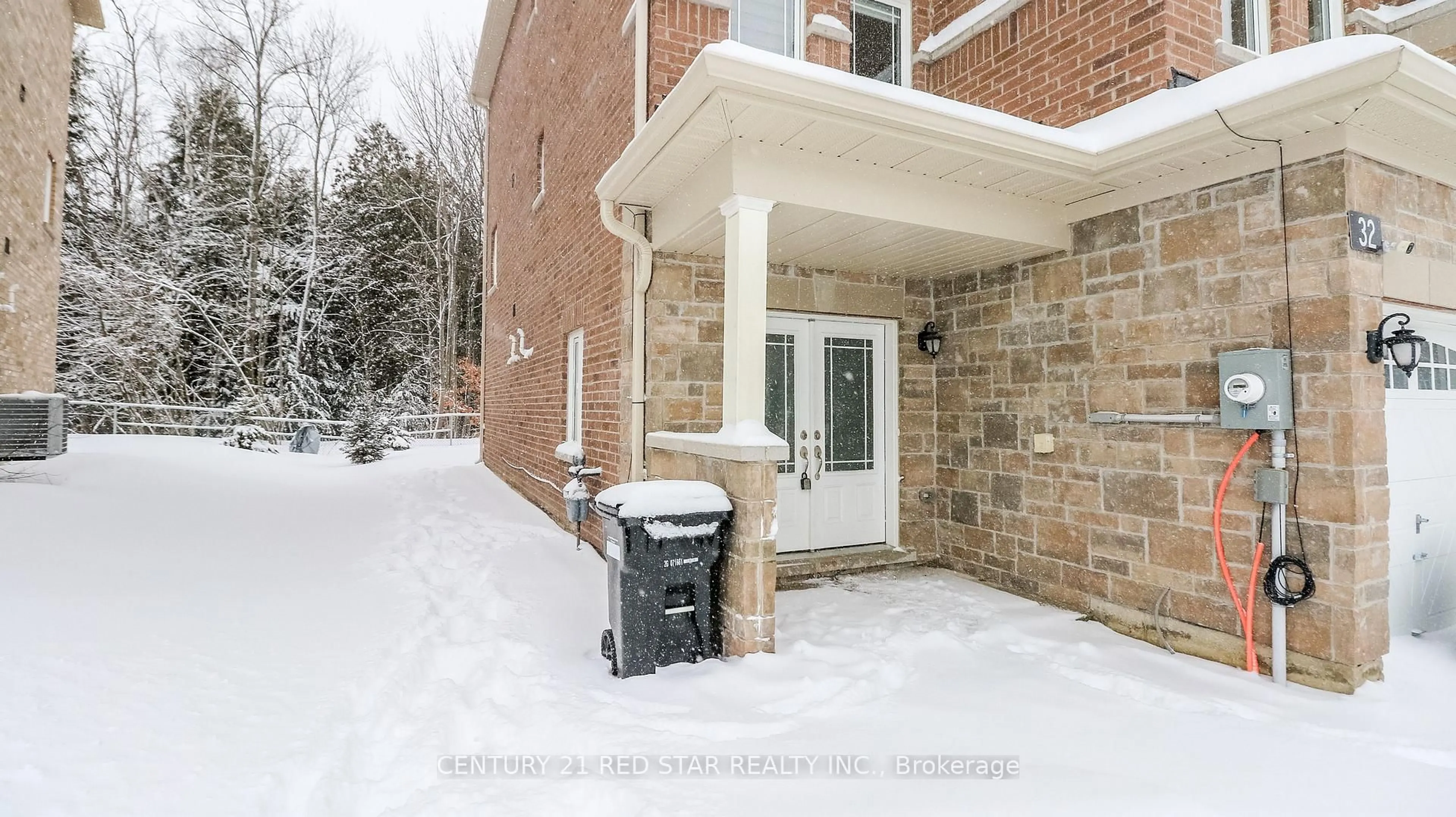 Unknown for 32 Milson Cres, Essa Ontario L0M 1B4