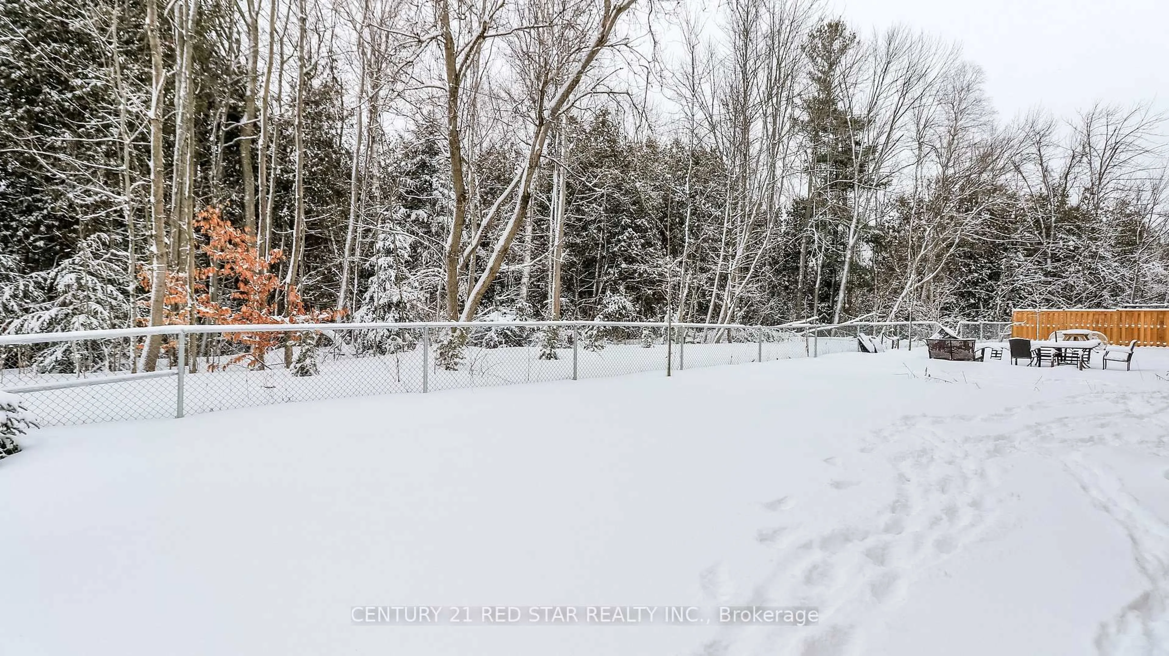 Unknown for 32 Milson Cres, Essa Ontario L0M 1B4