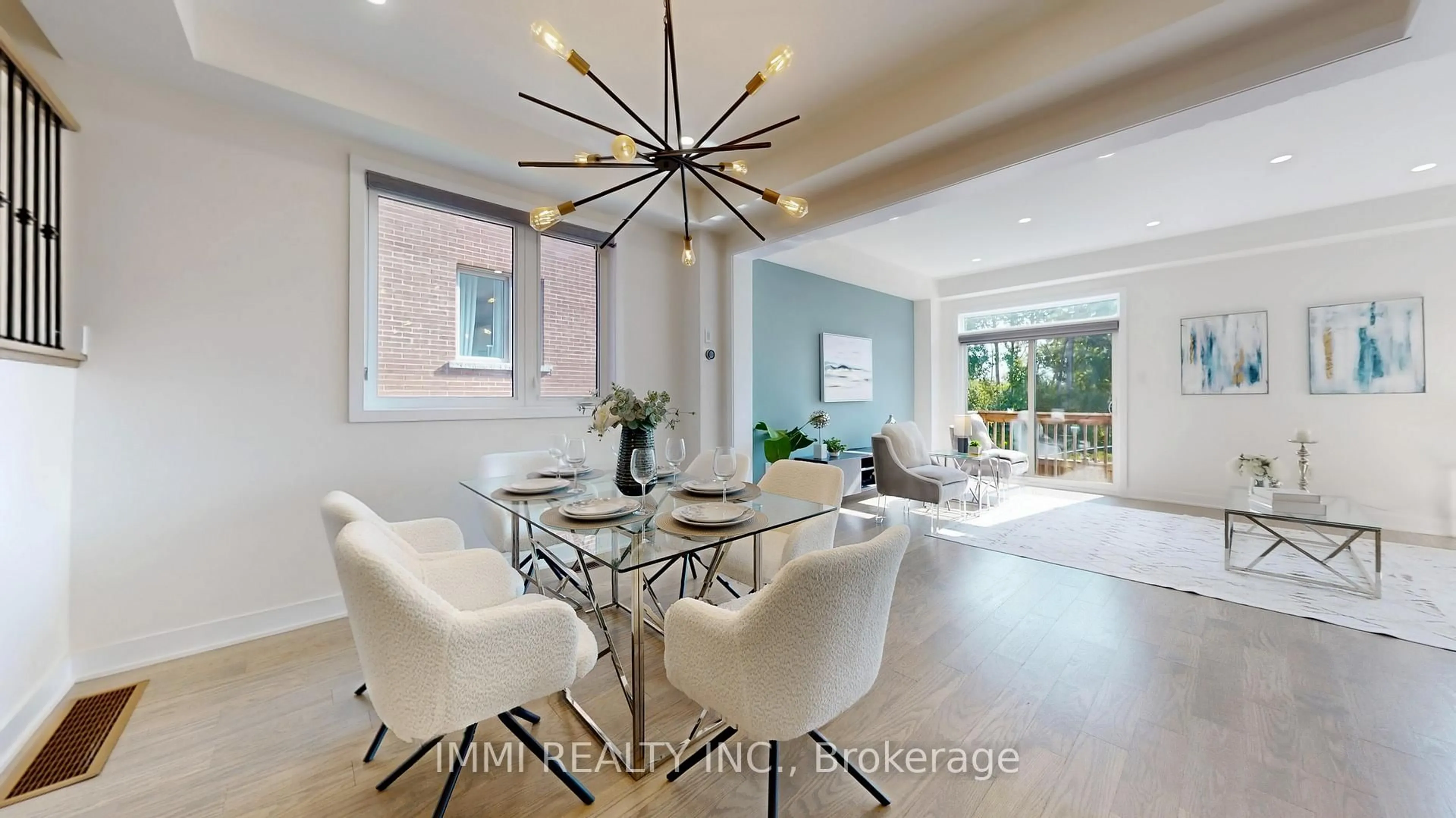 Dining room, ceramic/tile floor for 12 Badgerow Way, Aurora Ontario L4G 0Z4