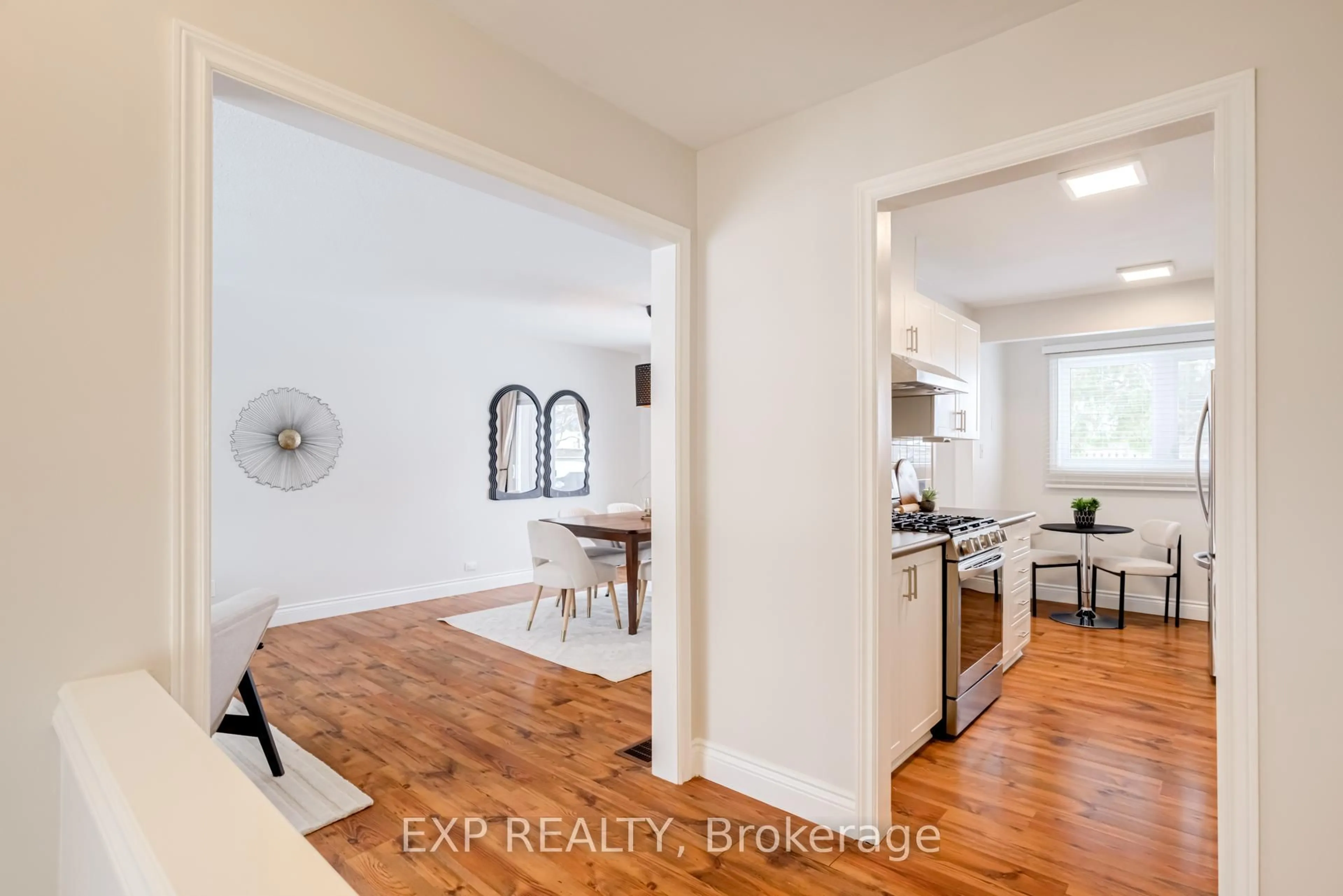 Unknown for 20 Plank Rd, East Gwillimbury Ontario L9N 1B4