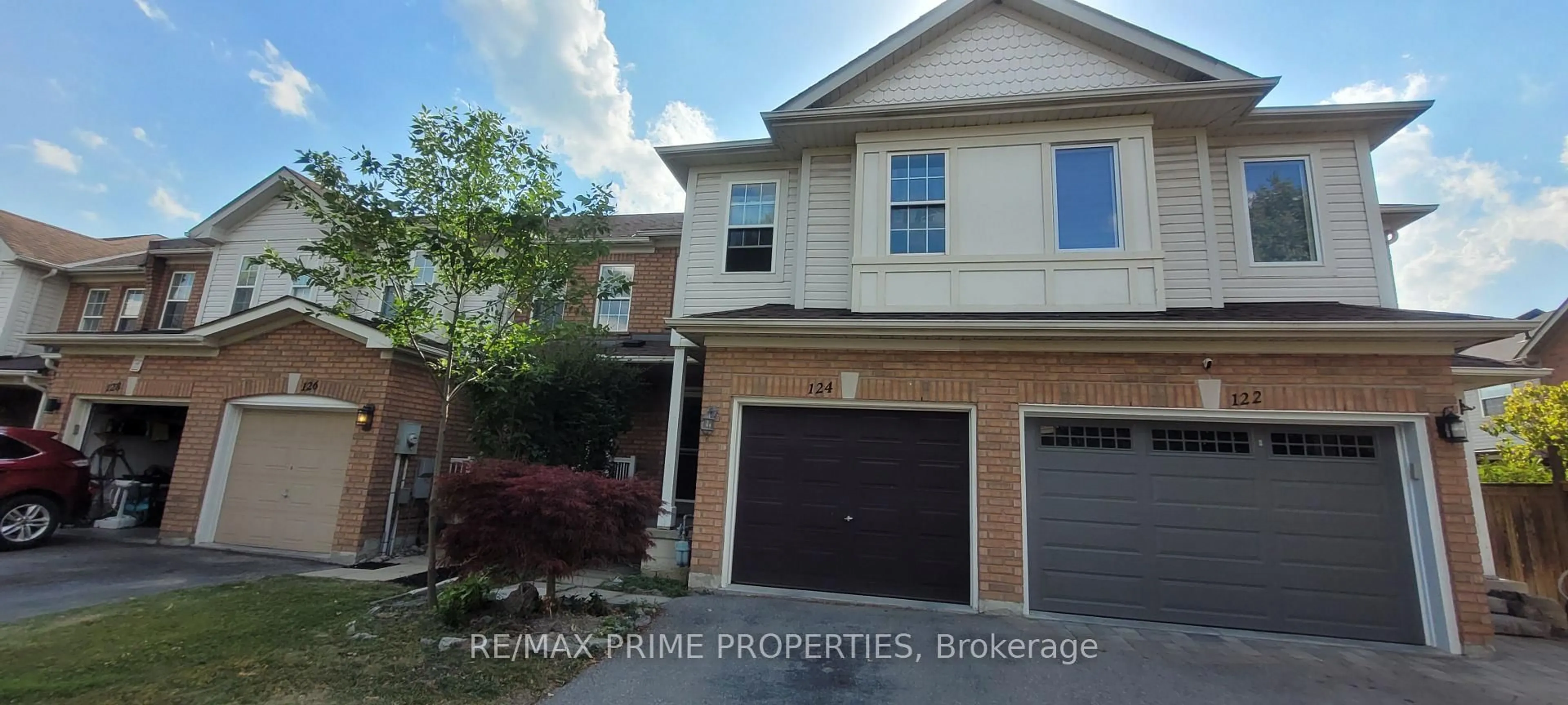 Unknown for 124 Glasgow Cres, Georgina Ontario L4P 4B1