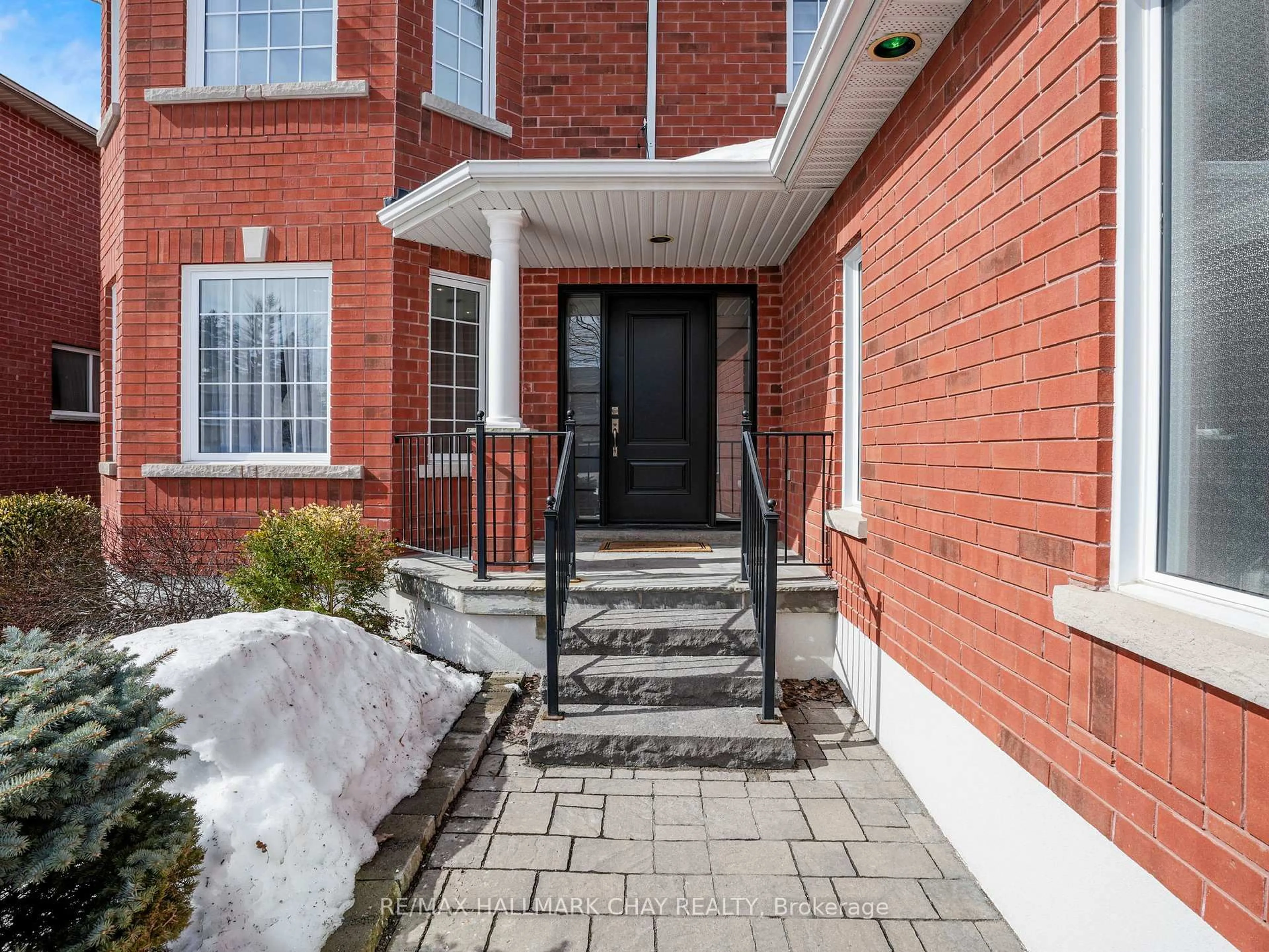 Home with brick exterior material, street for 2292 Jack Cres, Innisfil Ontario L9S 2C8