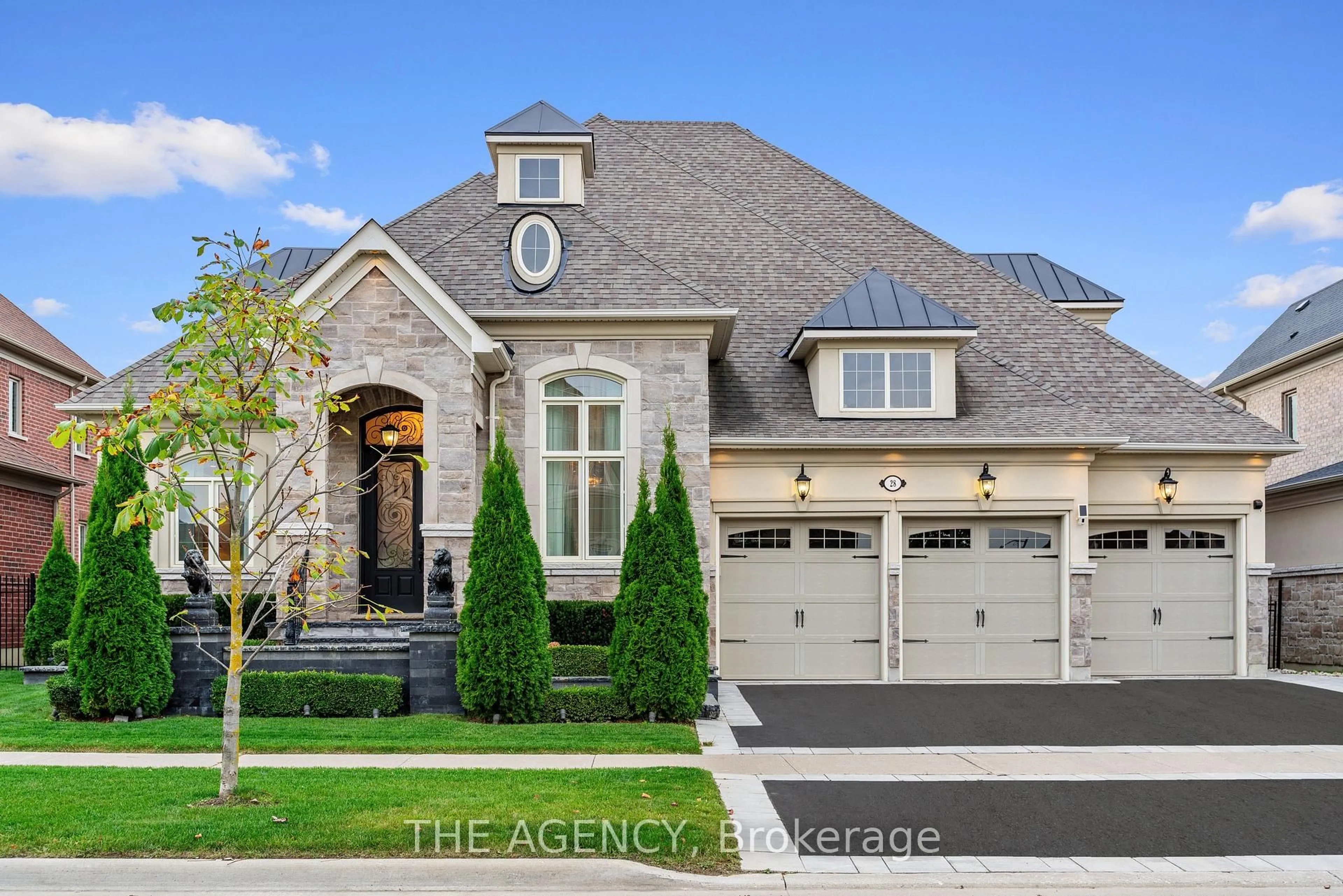 Home with brick exterior material, street for 28 Chuck Ormsby Cres, King Ontario L7B 0A8