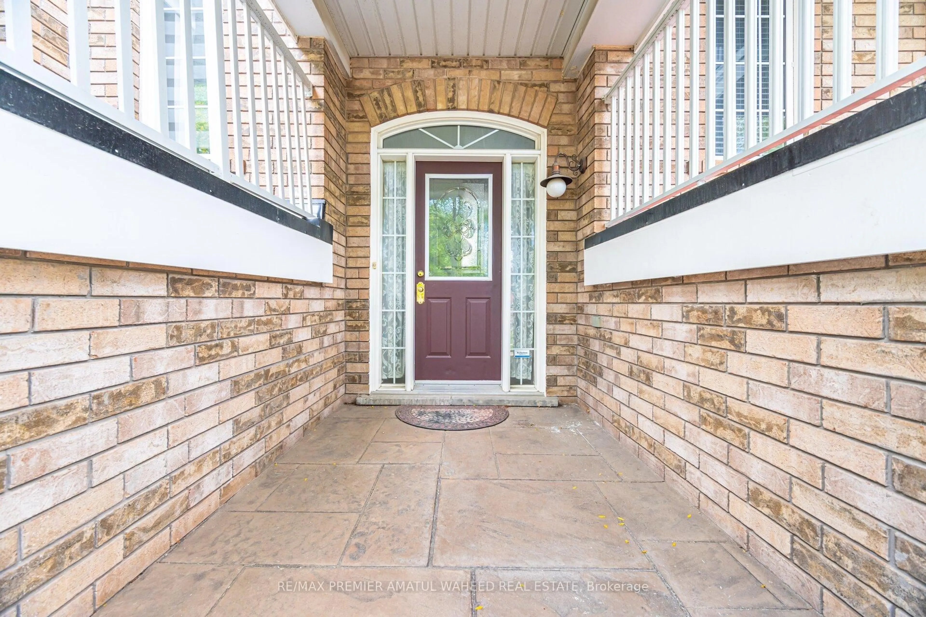 Indoor entryway for 246 Equator Cres, Vaughan Ontario L6A 2X9