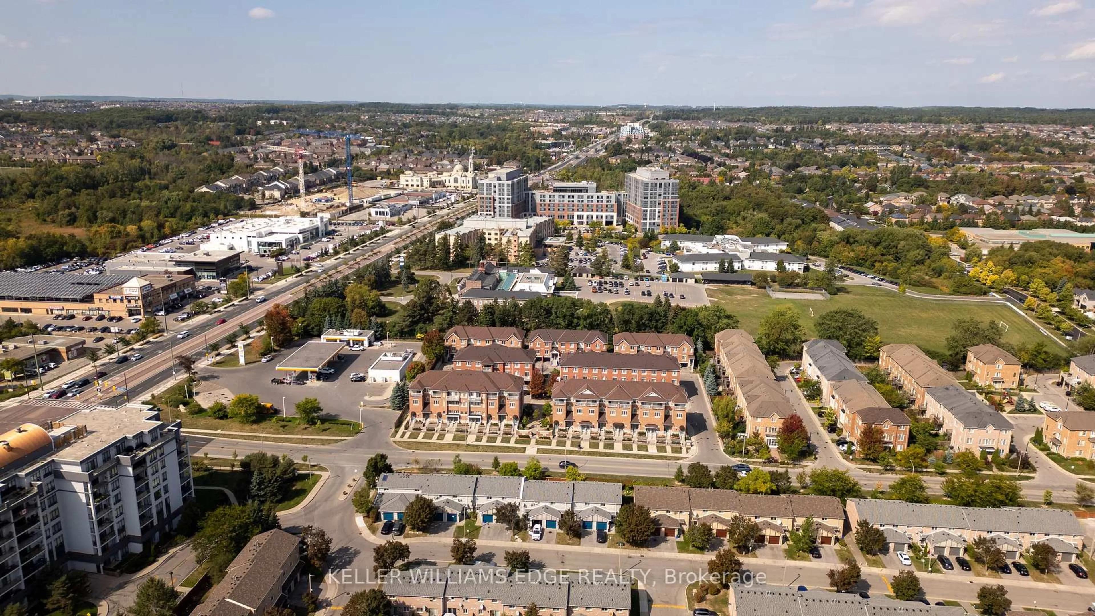 A pic from outside/outdoor area/front of a property/back of a property/a pic from drone, city buildings view from balcony for 43 Ormerod Lane, Richmond Hill Ontario L4S 0G3