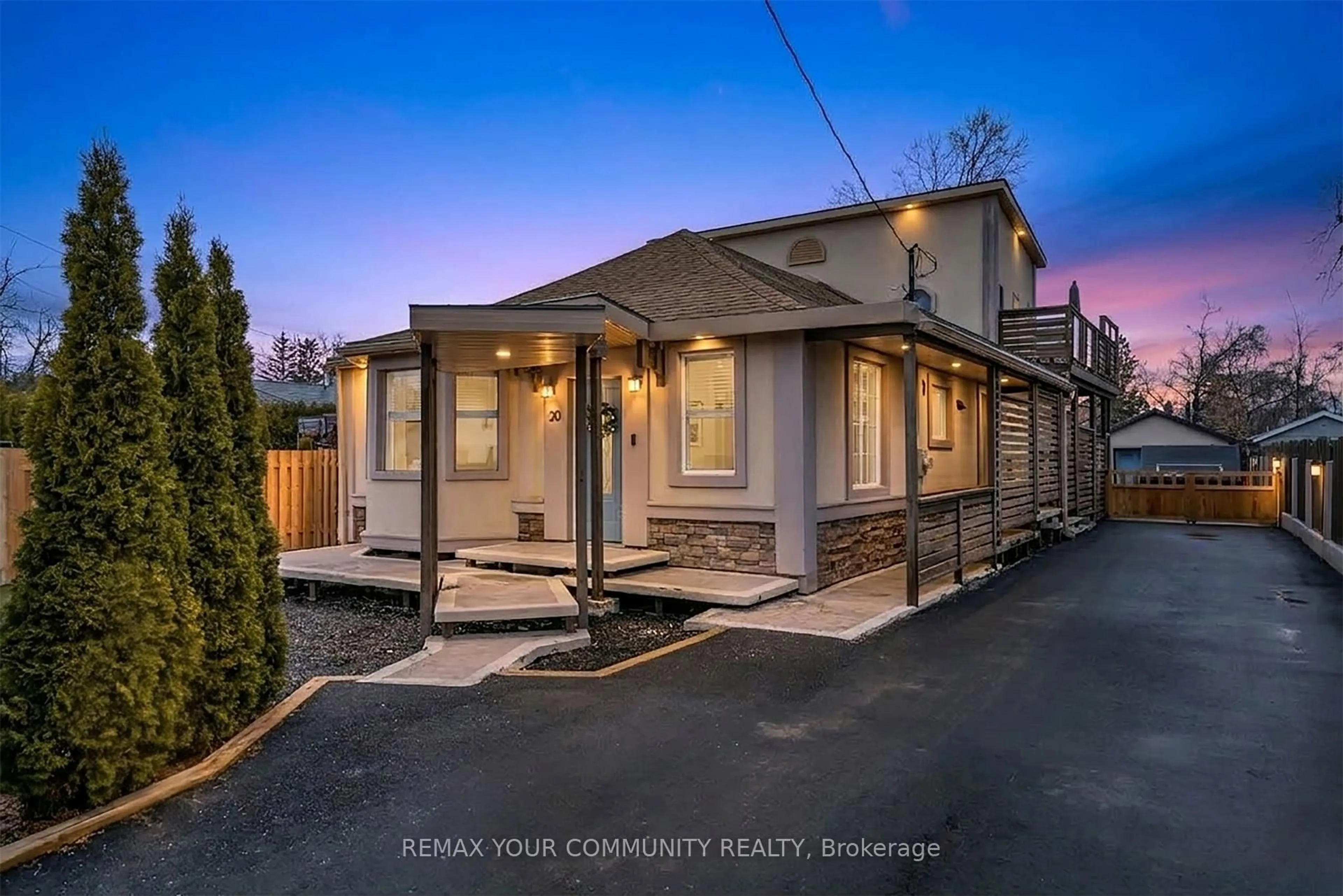 Unknown for 20 Farley Circ, Georgina Ontario L0E 1S0