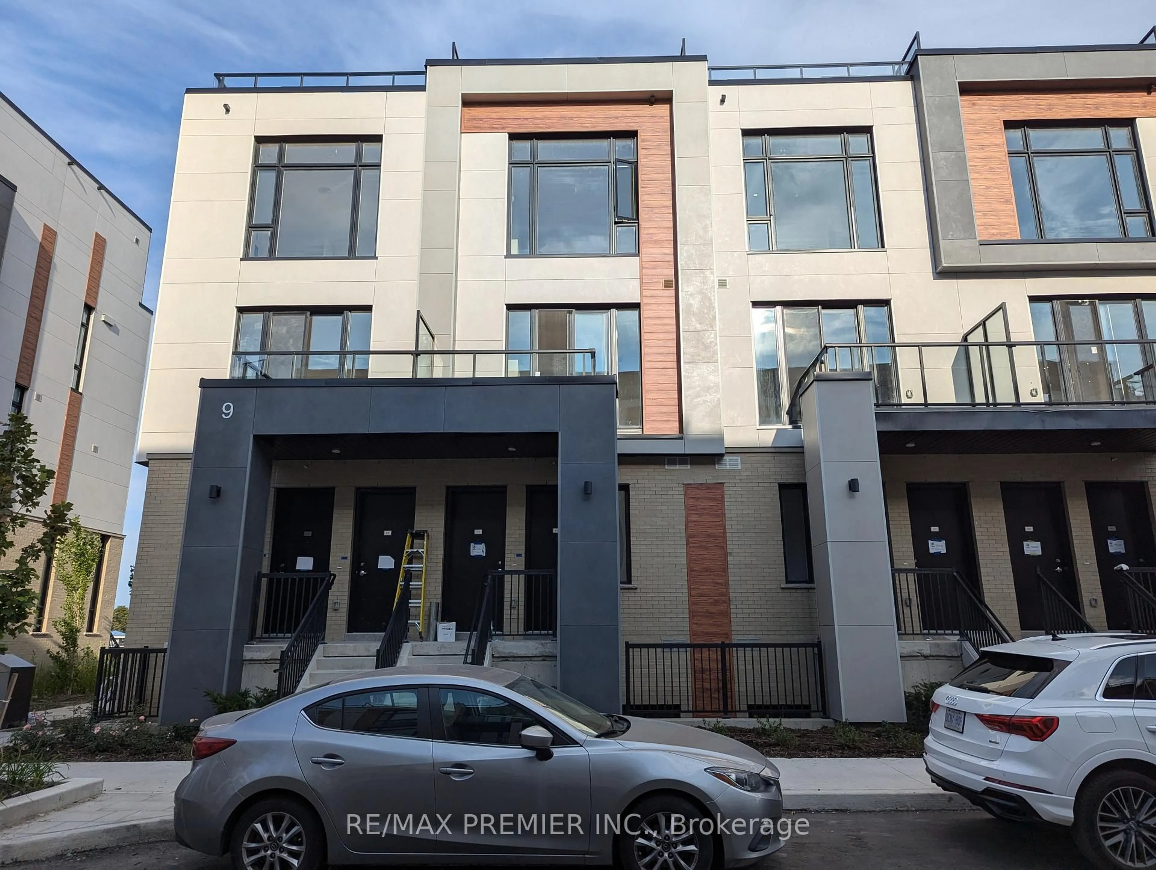 Home with brick exterior material, street for 9 Steckley House Lane #513, Richmond Hill Ontario L4S 0N1