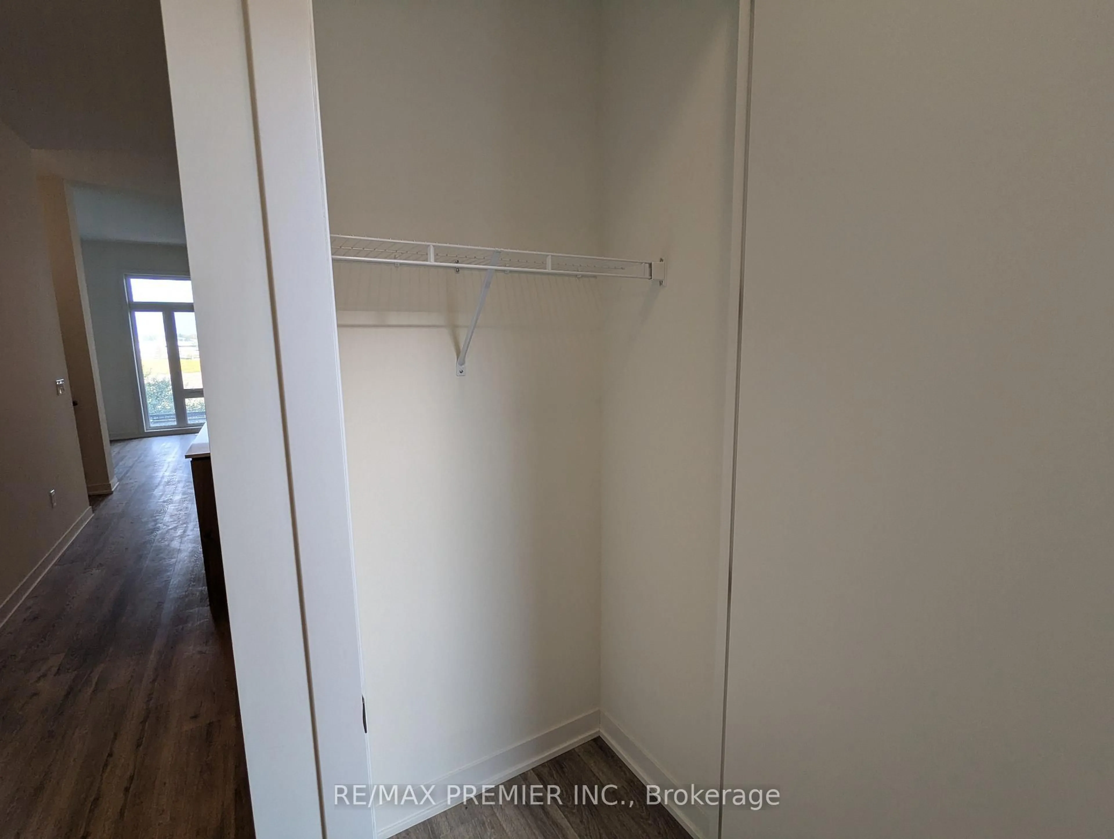 A pic of a room for 9 Steckley House Lane #513, Richmond Hill Ontario L4S 0N1