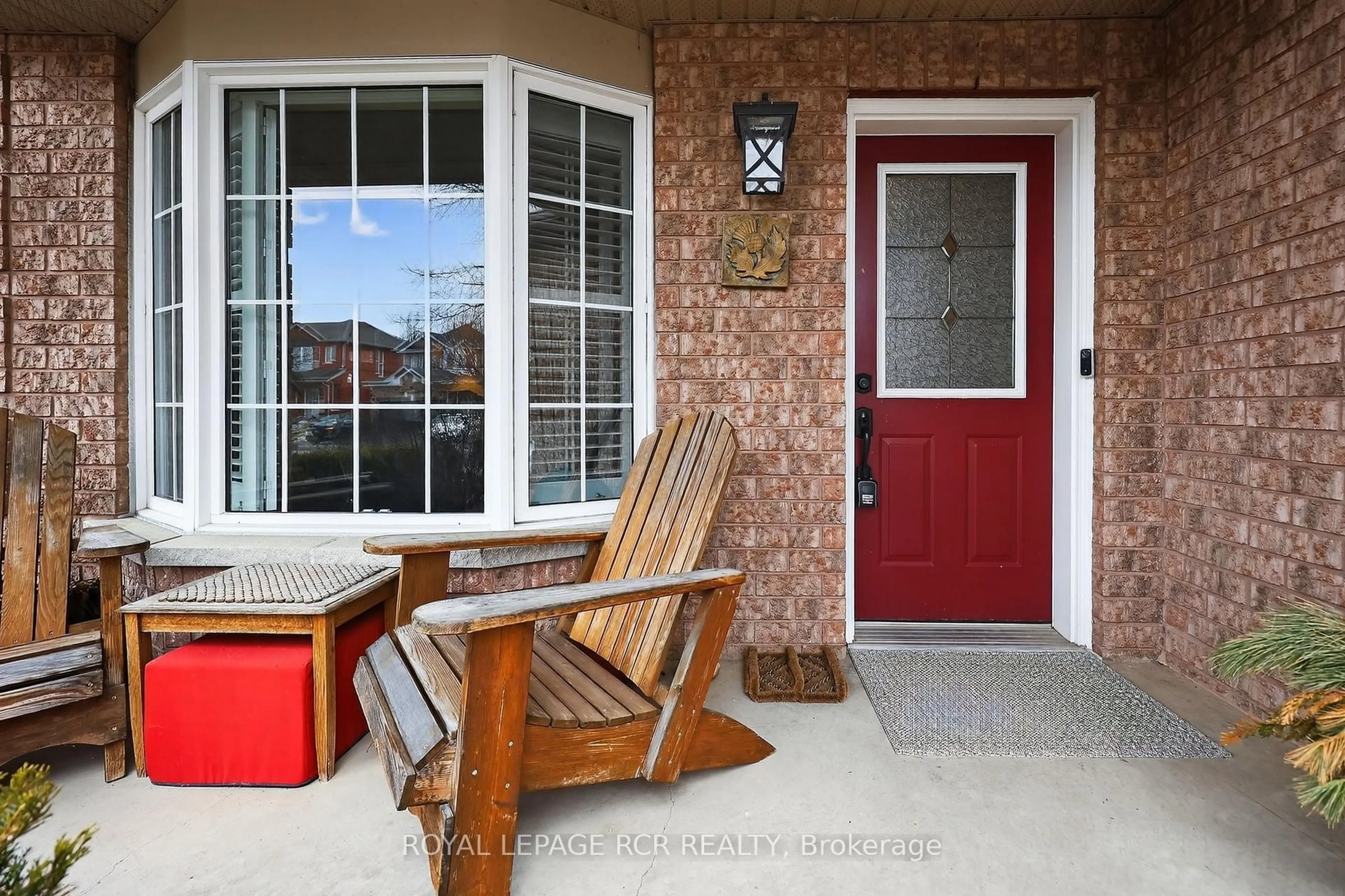 Unknown for 102 Henderson Cres, New Tecumseth Ontario L9R 1Y5