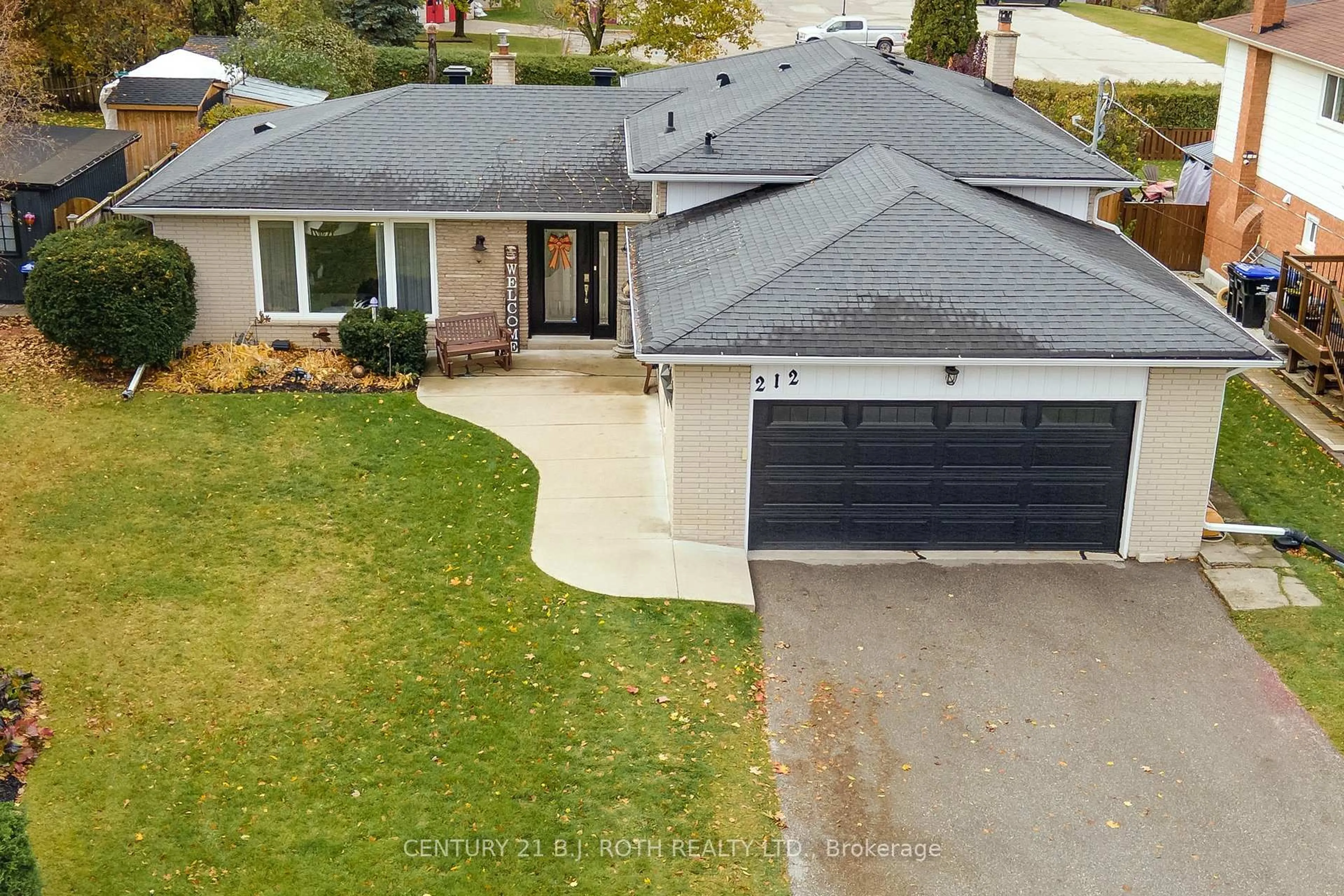 Unknown for 212 Church St, Bradford West Gwillimbury Ontario L3Z 1R2